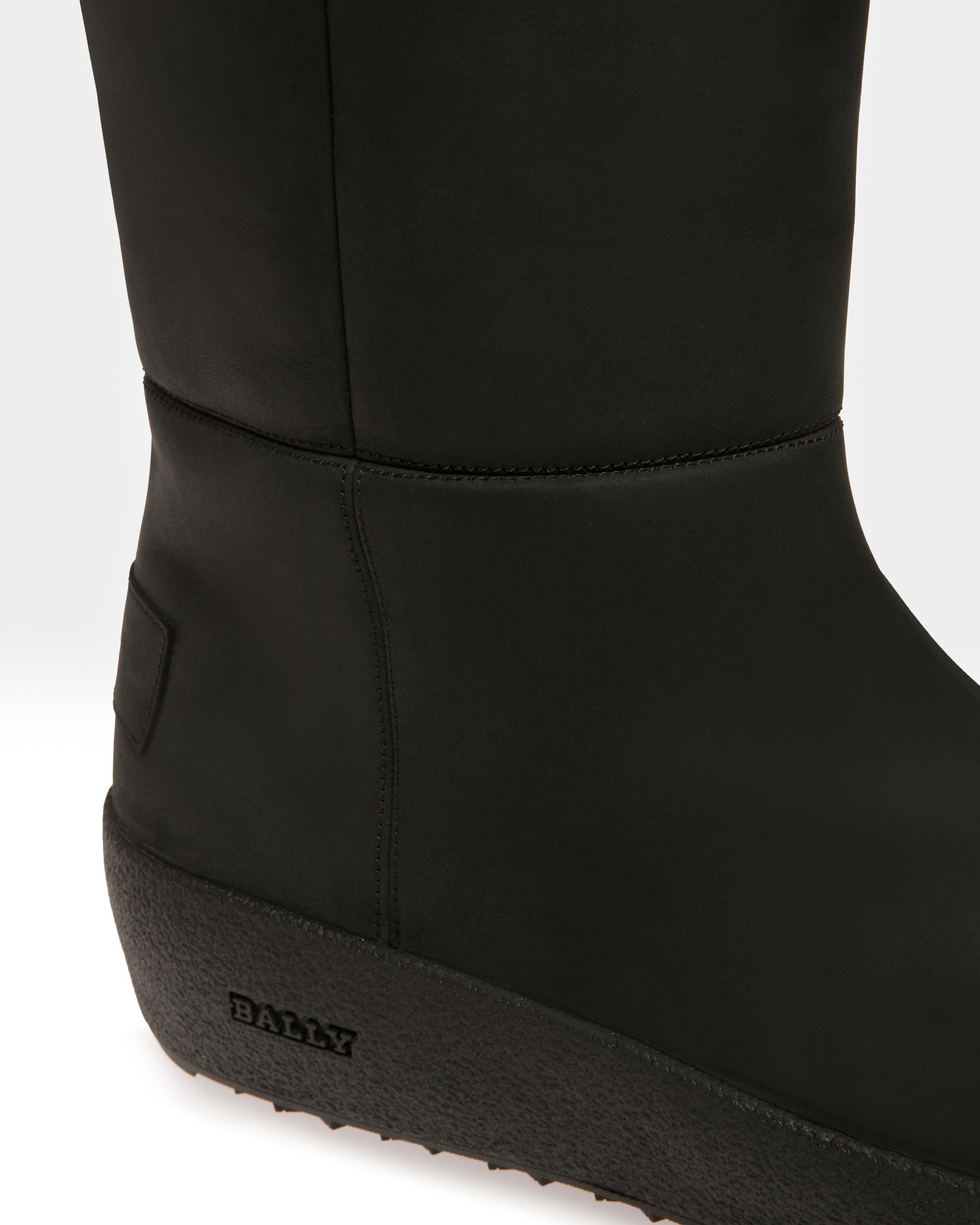 Bally Global - Jackson Leather Snow Boots In Black - Black