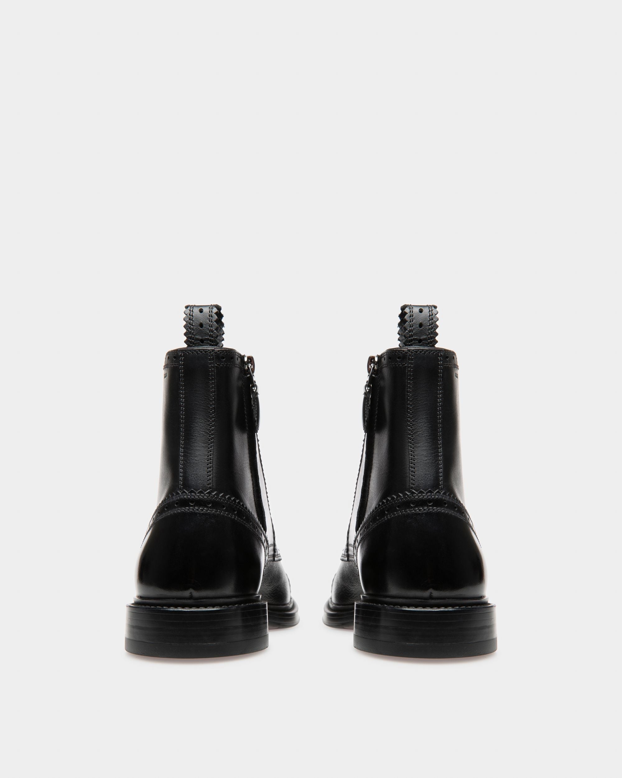 Bally Global - Nicoldon Leather Boots In Black - Black