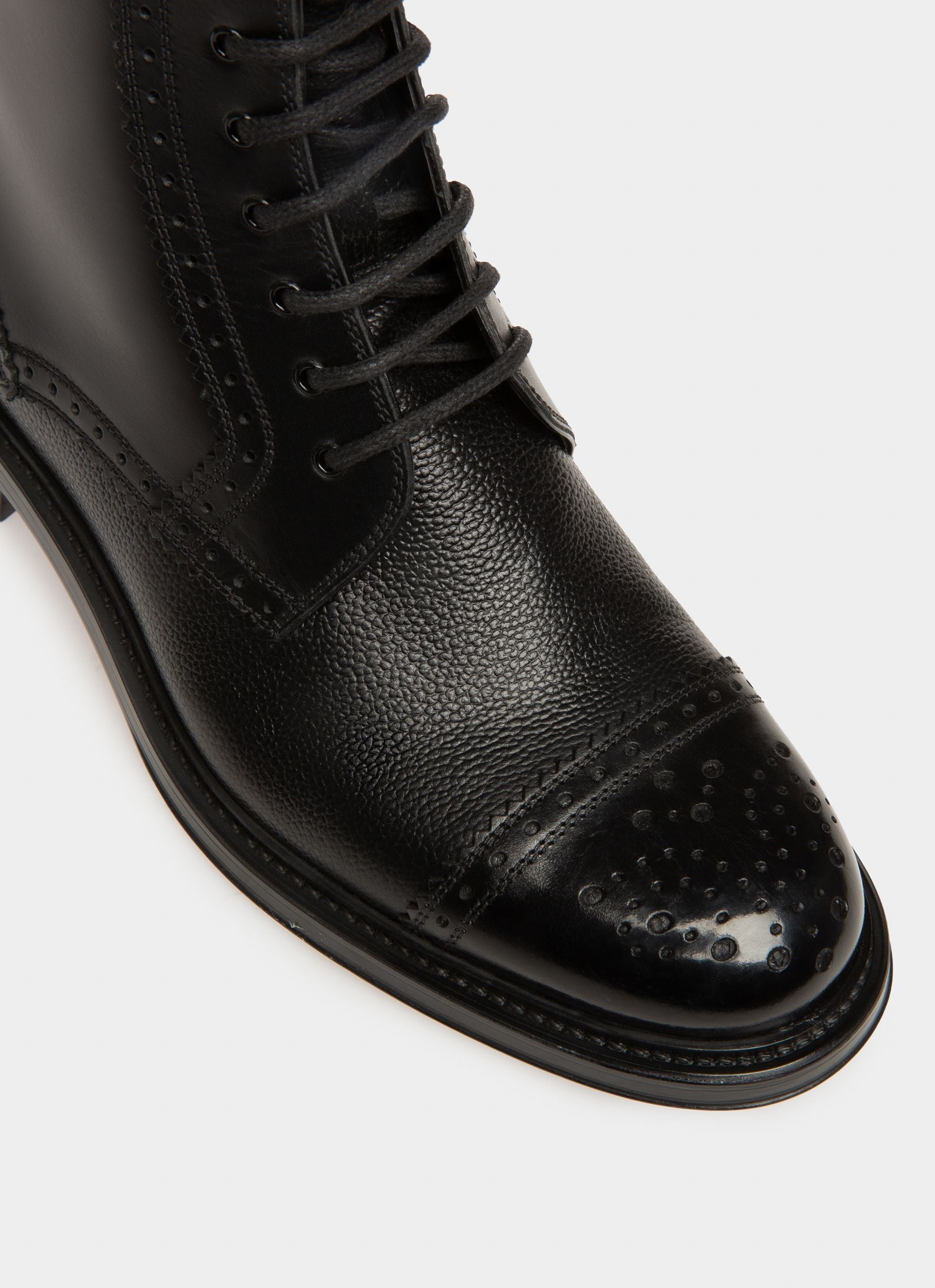 Bally Global - Nicoldon Leather Boots In Black - Black