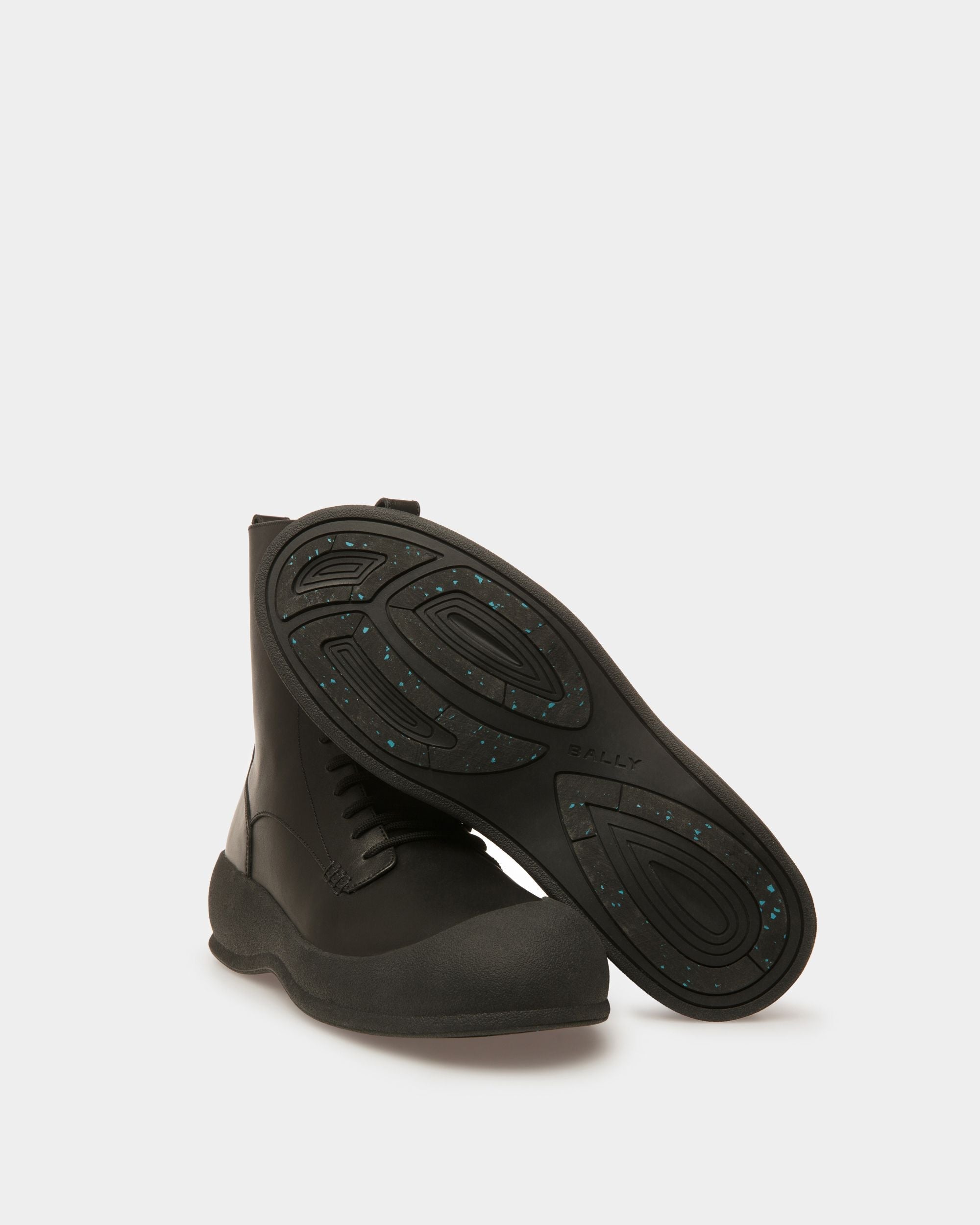 Bally Global - Frei Snow Boots In Black Leather - Black