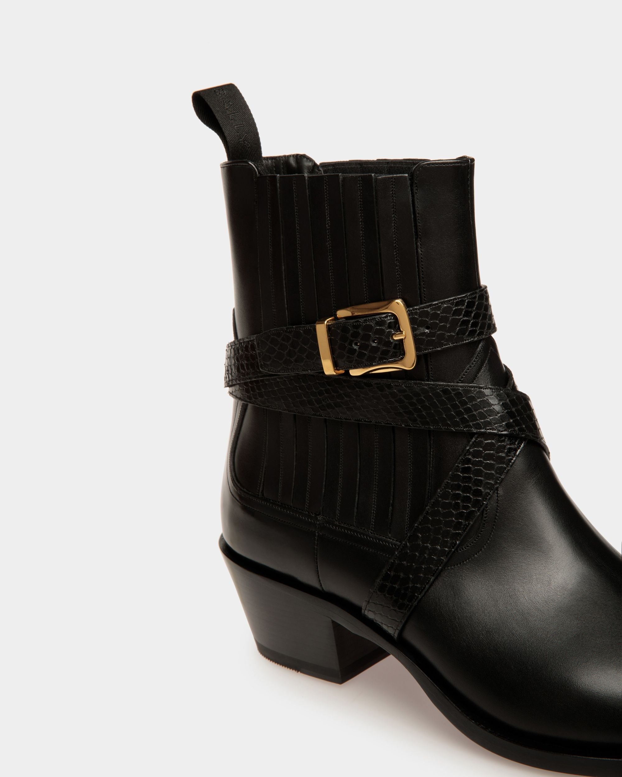 Bally Global - Vegas Booties In Black Leather - Black