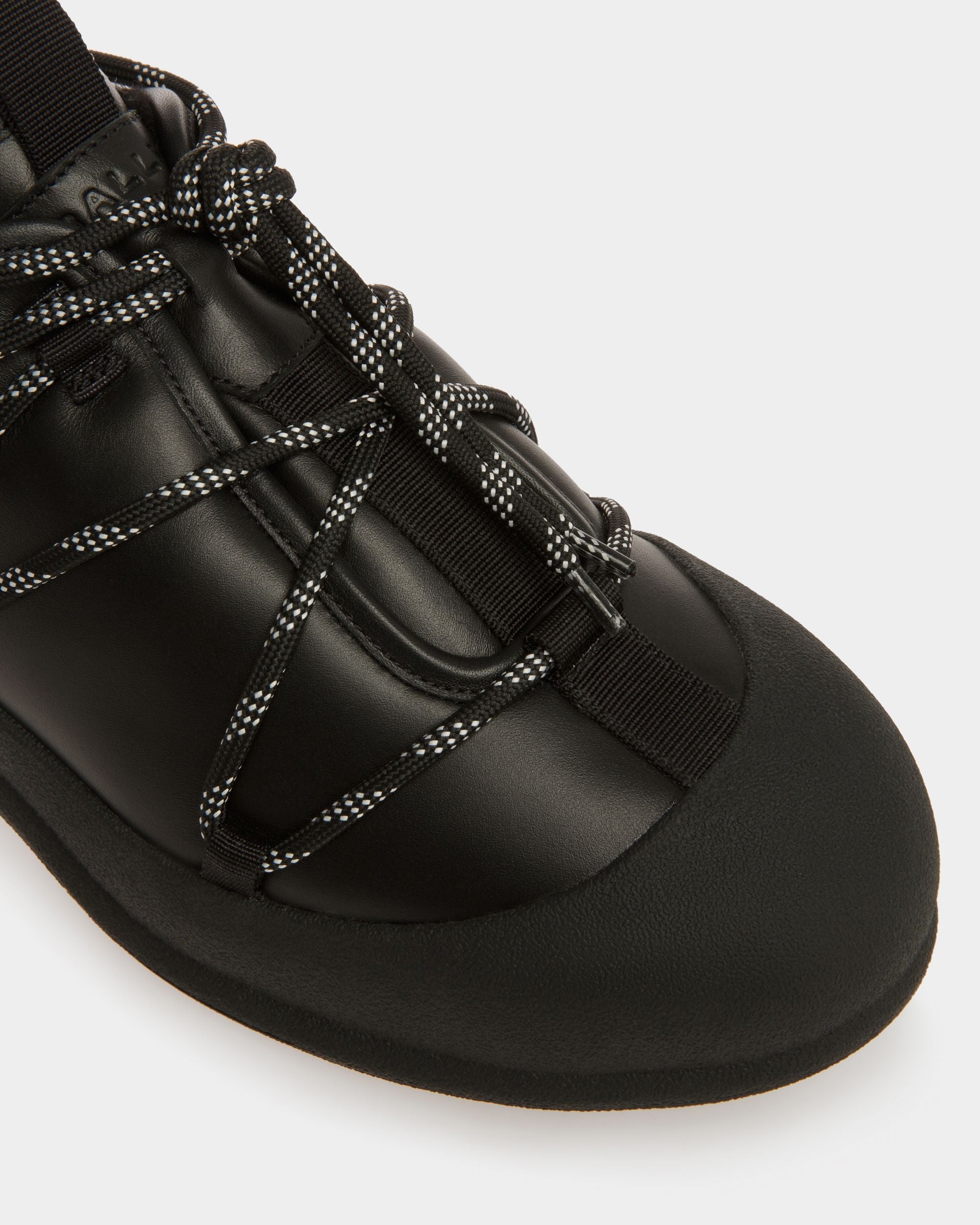 Bally Global - Frei Snow Boots In Black Leather - Black