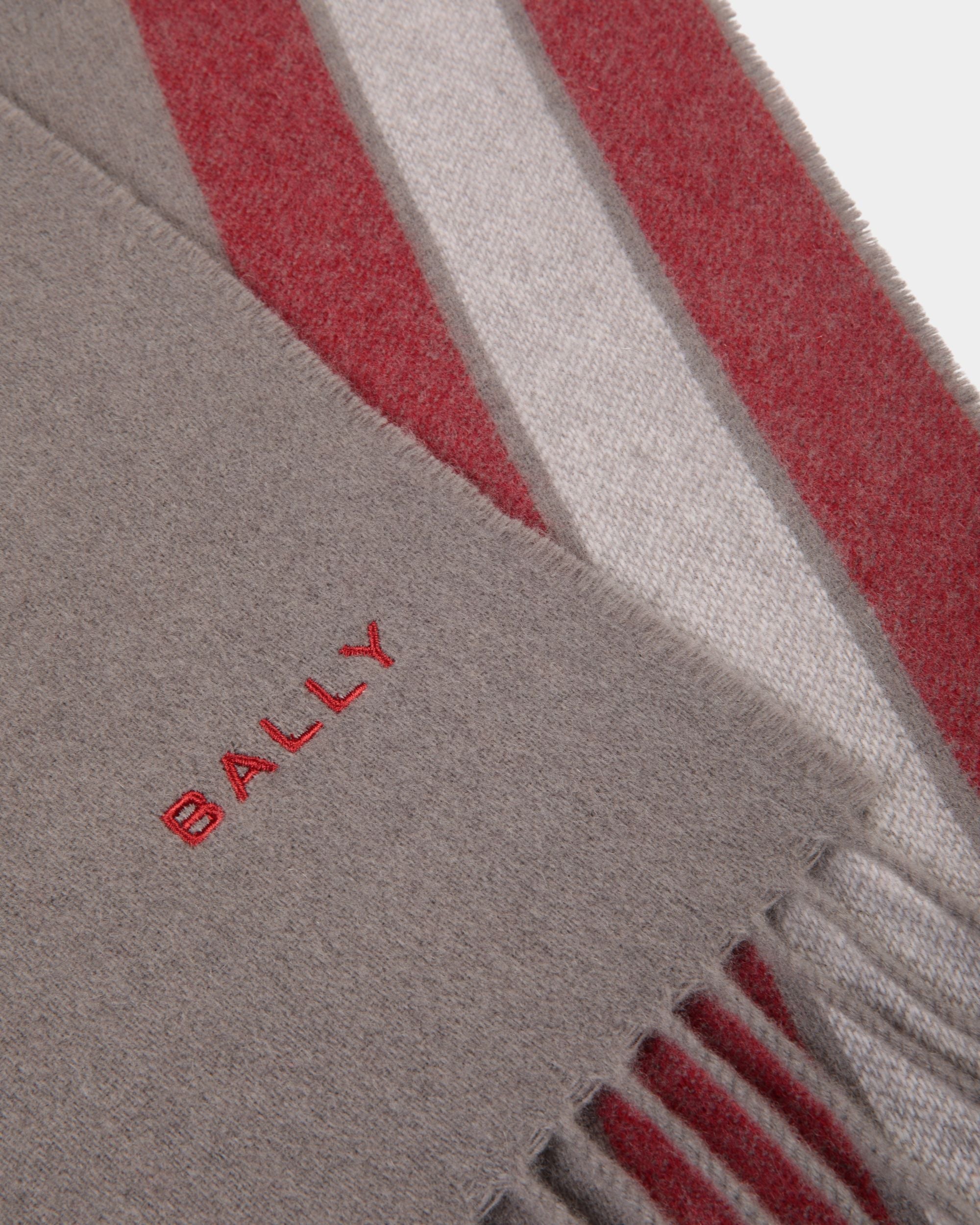 Bally Global - Écharpe Avec Détail Bally Ribbon En Cachemire Mélangé Dark Grey - Gris