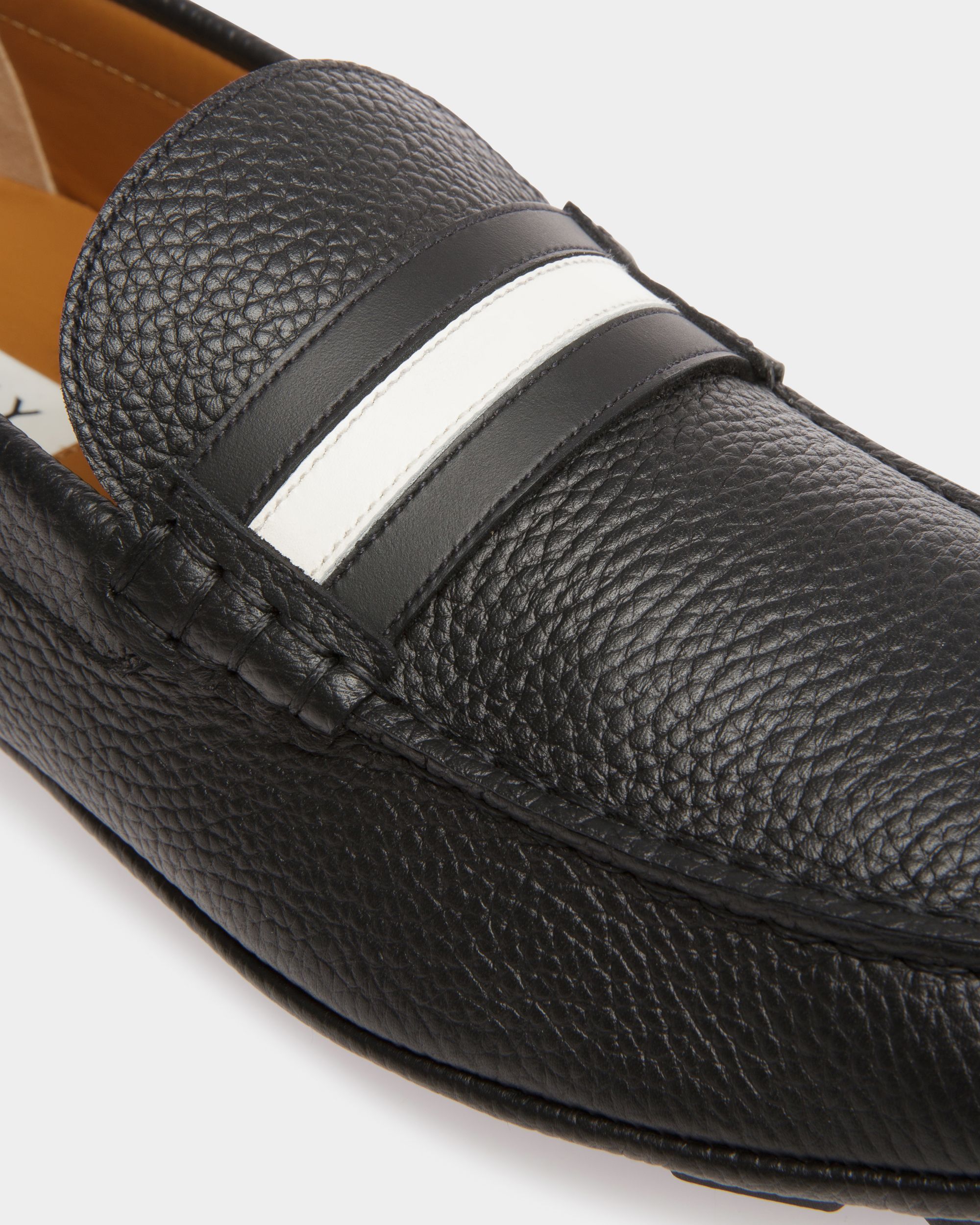 Bally Global - Kerbs Drivers In Black Leather - Black