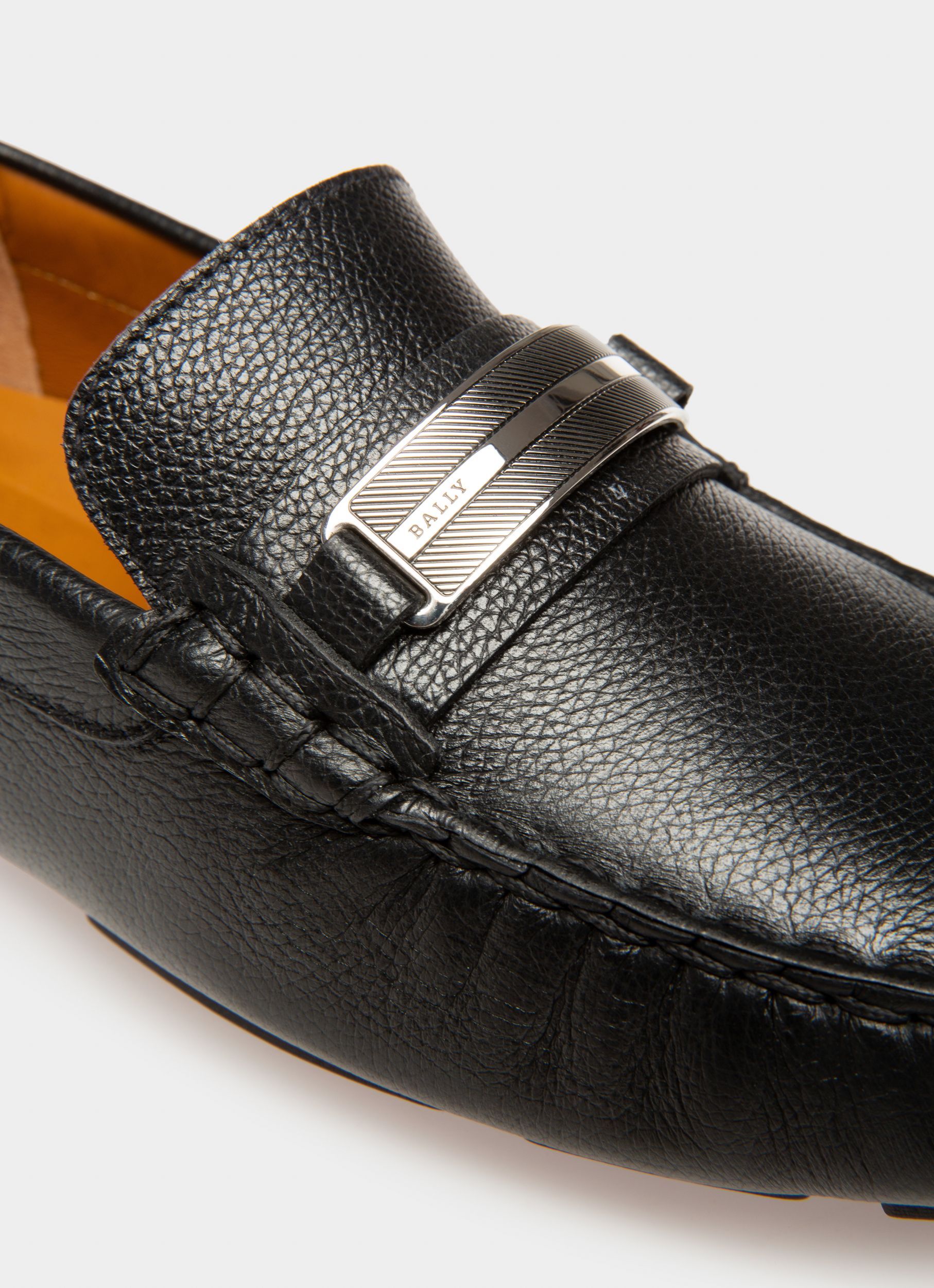Bally Global - Paryse Leather Drivers In Black - Black