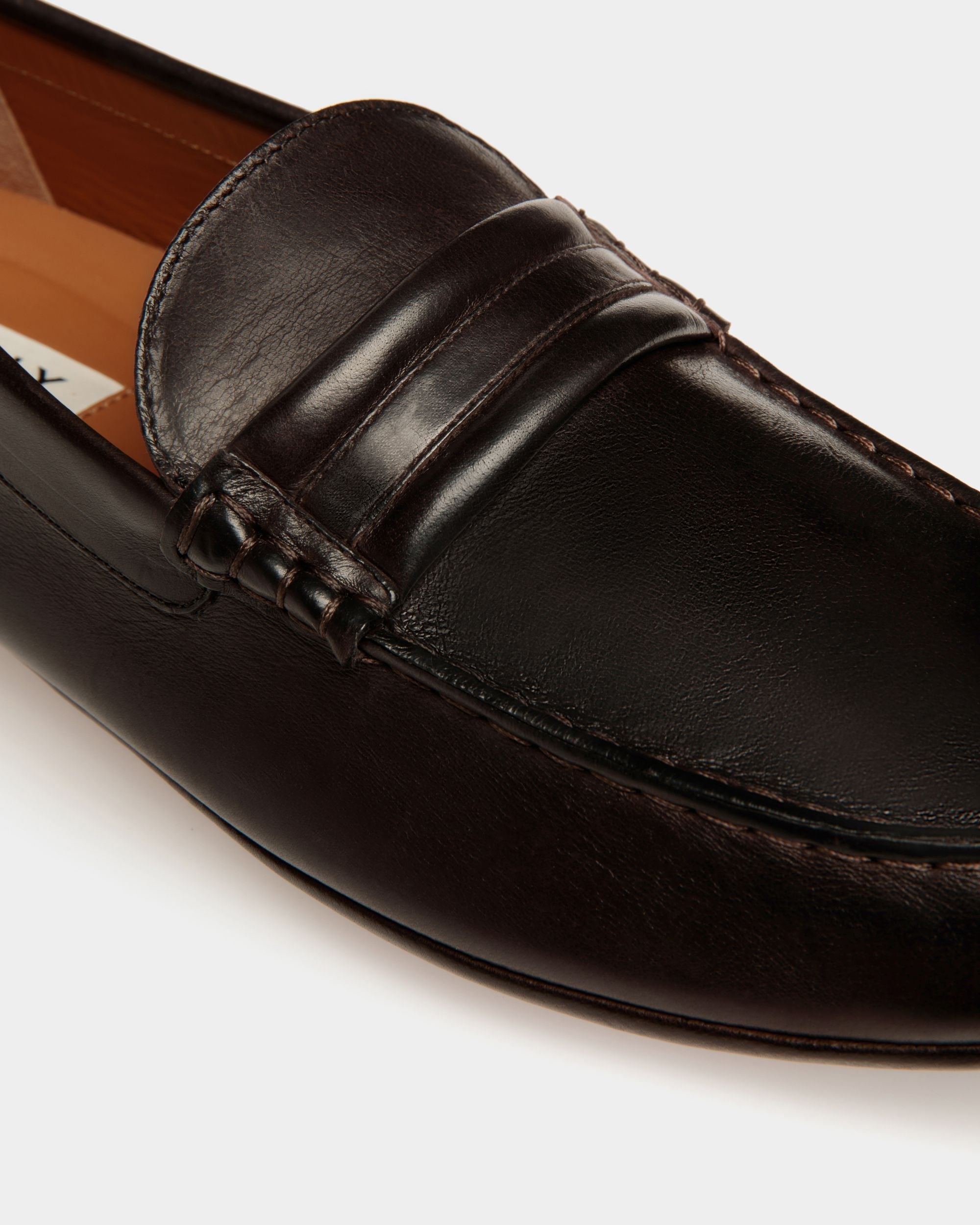 Bally Global - Kerbs Driver in Ebony Leather - Brown