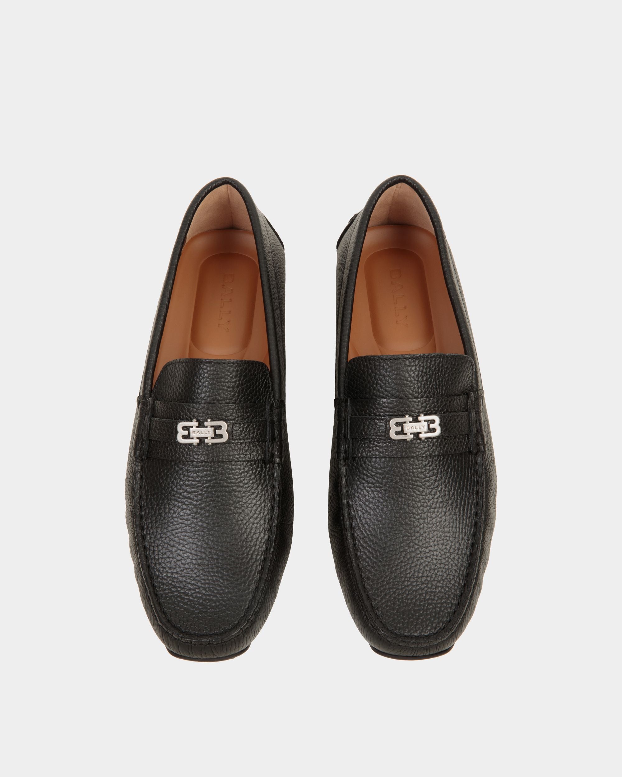 Bally Global - Pilot Driver in Black Grained Leather - Black