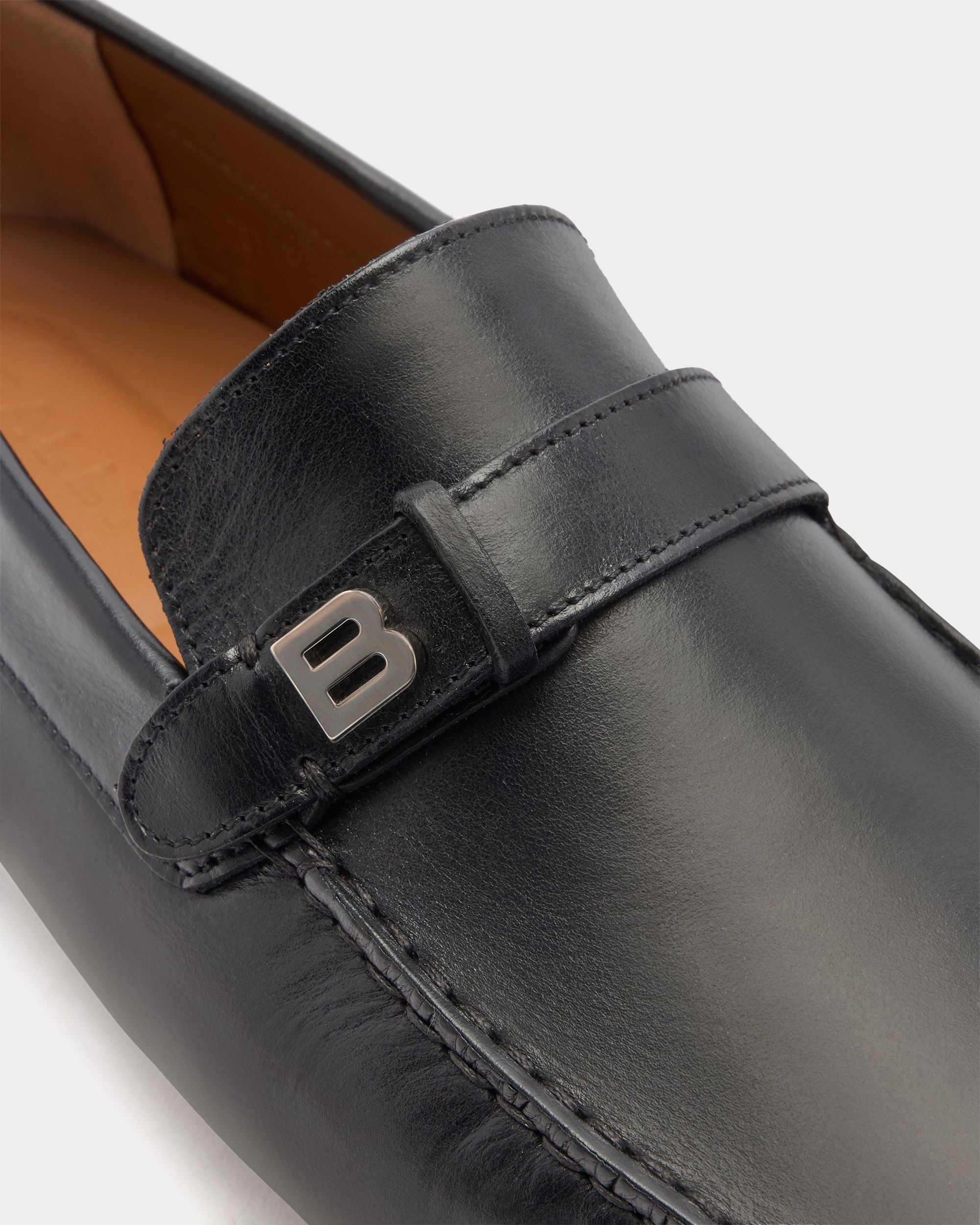 Bally Global - Pilot Driver in Black Leather - Black