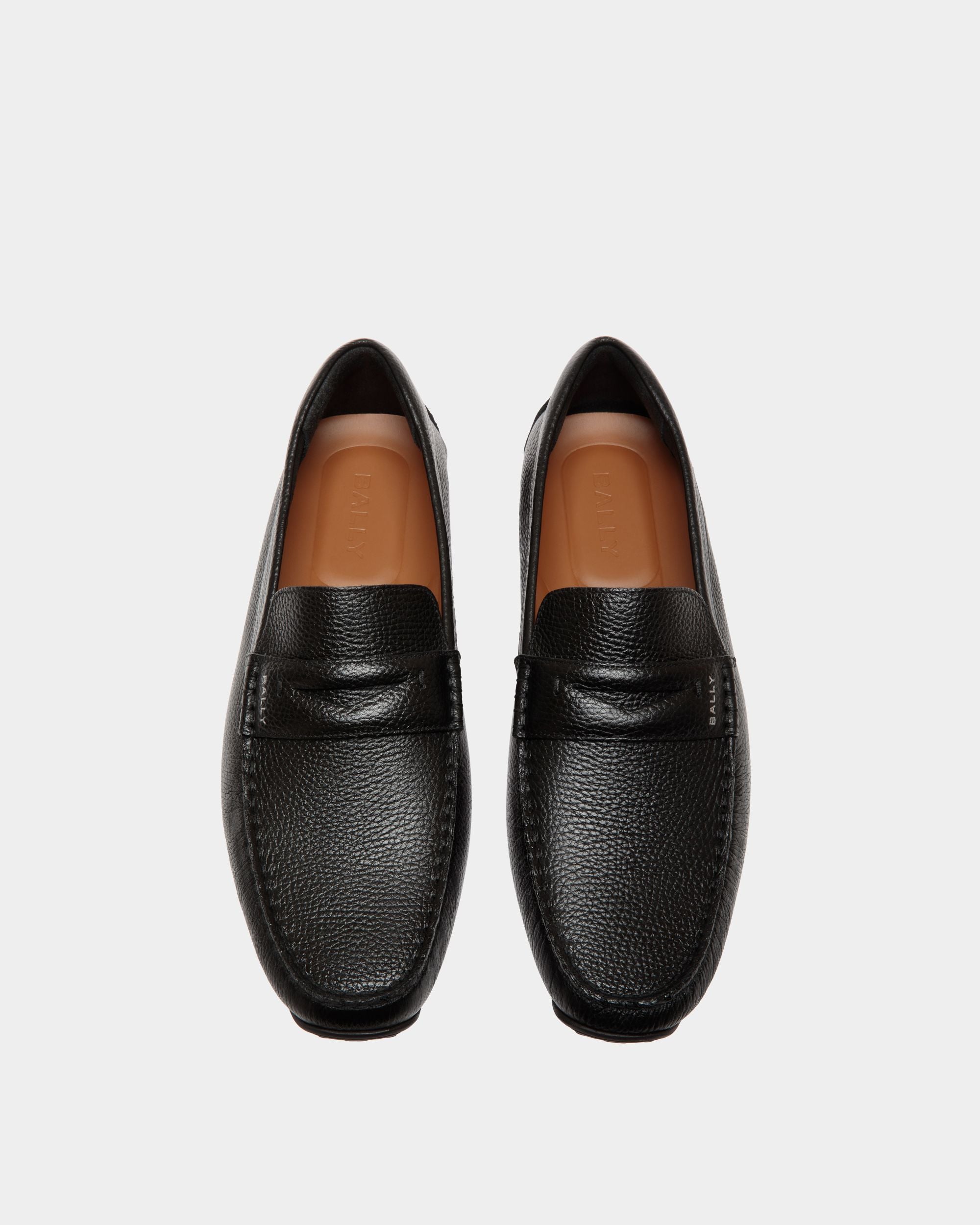 Bally Global - Pilot Driver in Black Grained Leather - Black