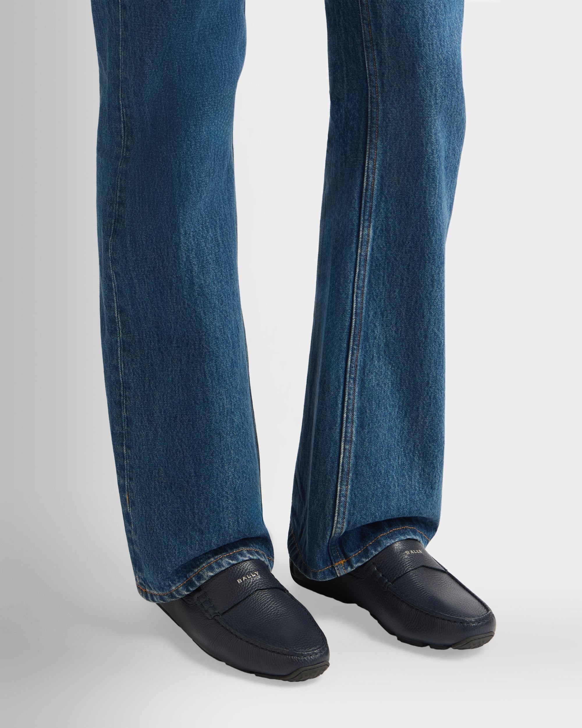 Bally Global - Pilot Driver in Navy Blue Leather - Blue