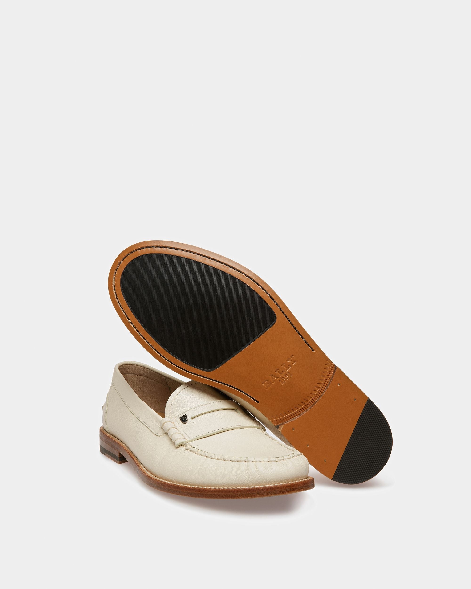 Bally Global - Ron Leather Moccasins In Bone - White