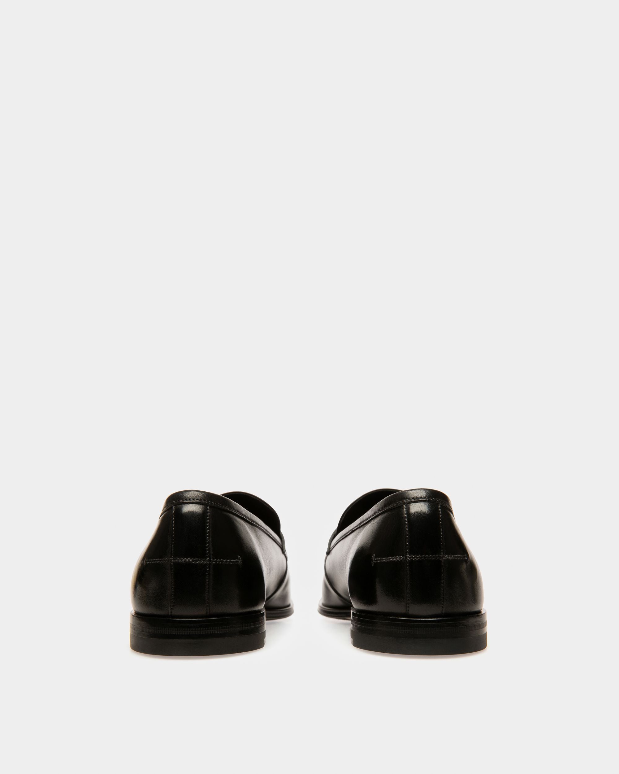 Bally Global - Webb Leather Loafers In Black - Black