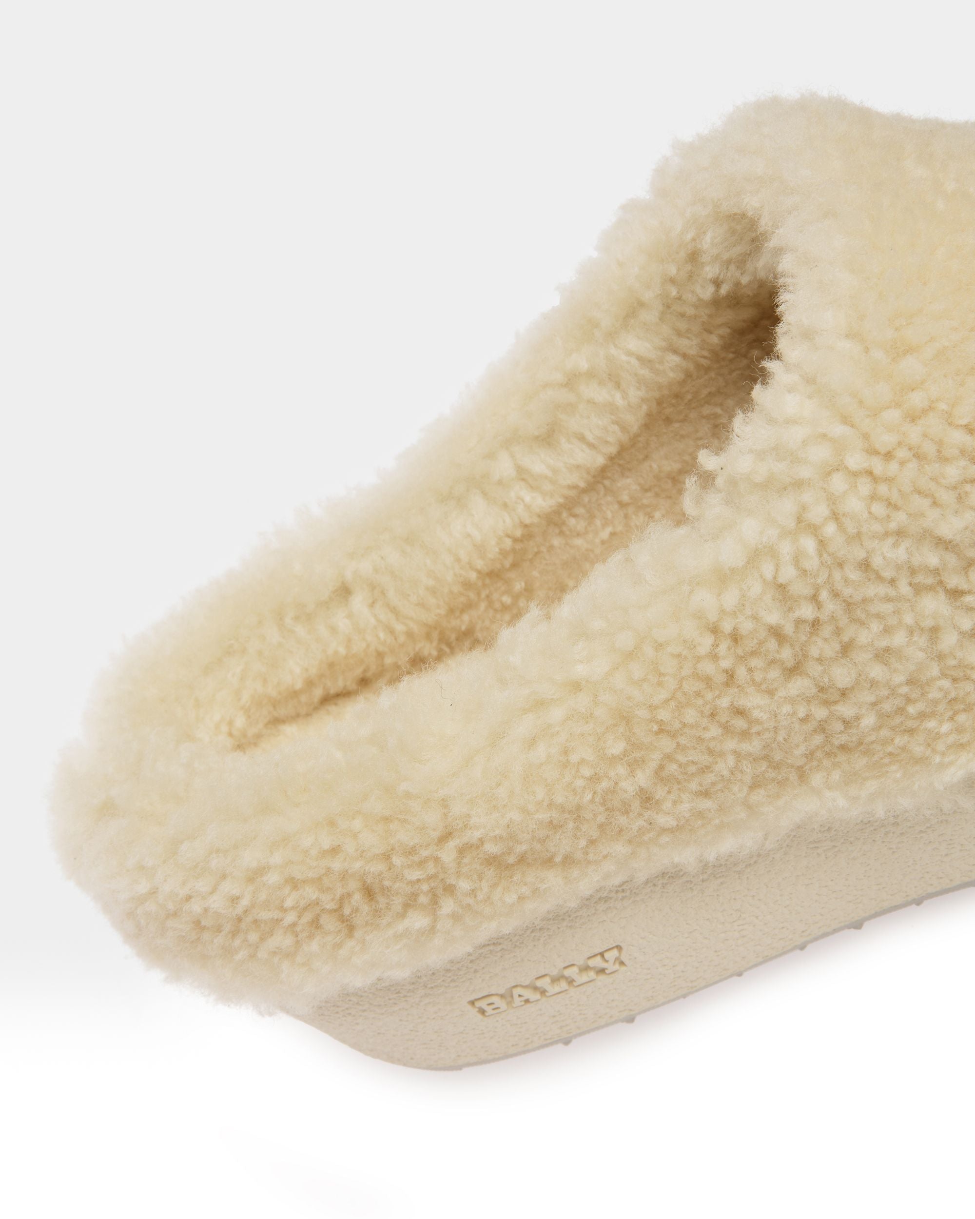 Bally Global - Curling Collection Rv Loafer In White Leather - White