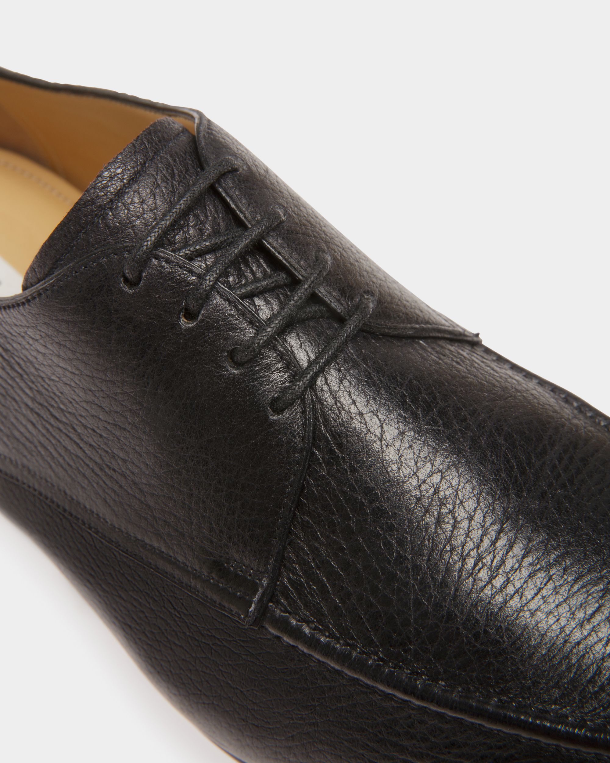 Bally Global - Suisse Derby Shoes In Black Leather - Black