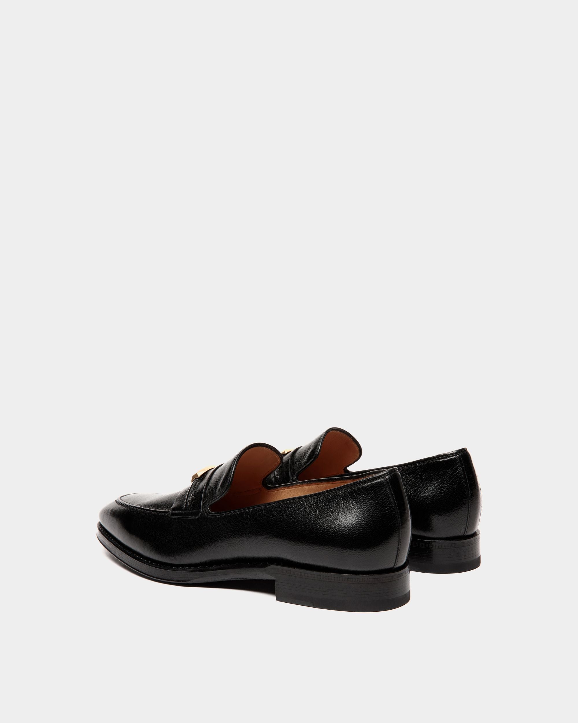 Bally Global - Scribe Loafer in Black Leather - Black