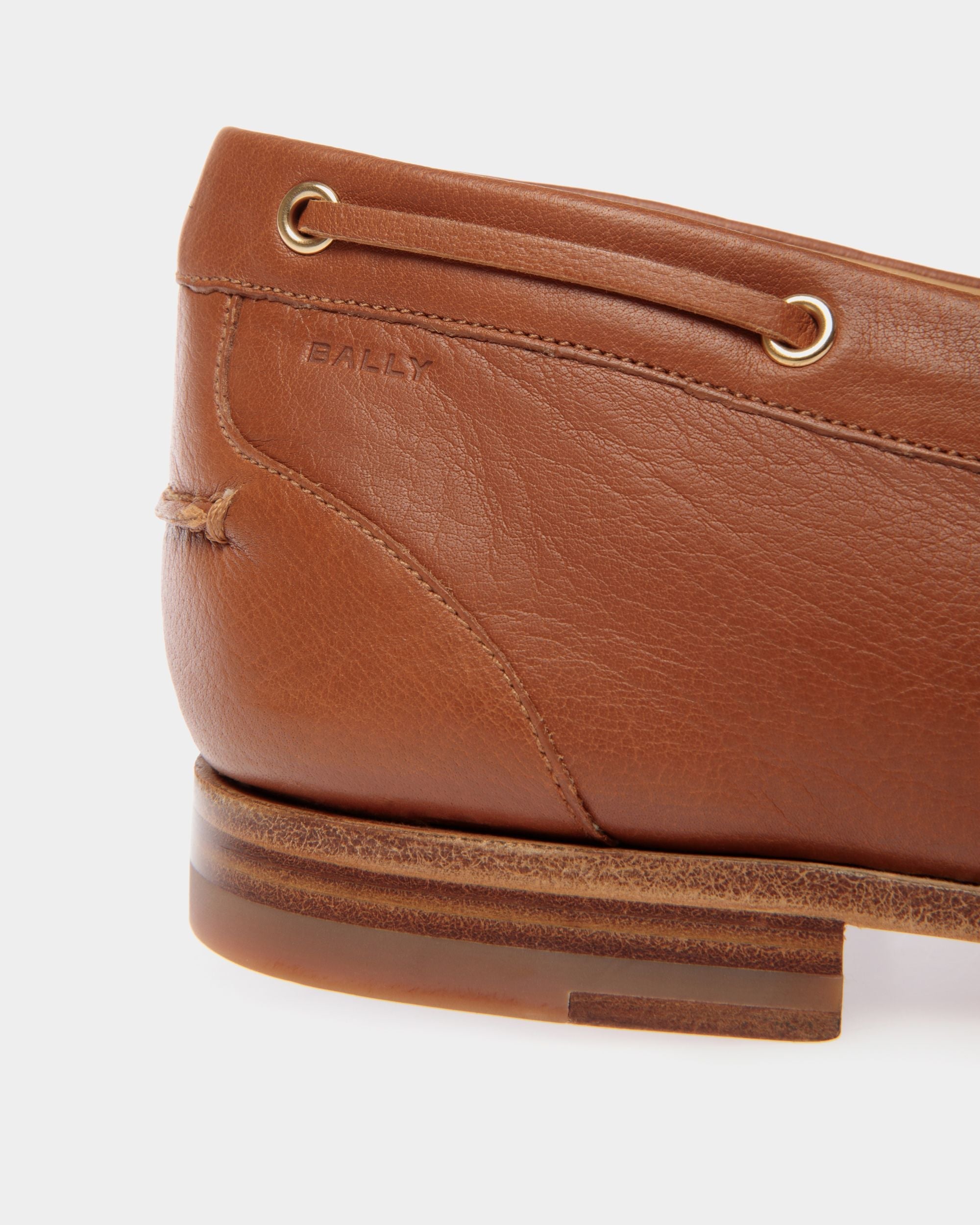 Bally Global - Mocassin Plume En Cuir Marron - Marron