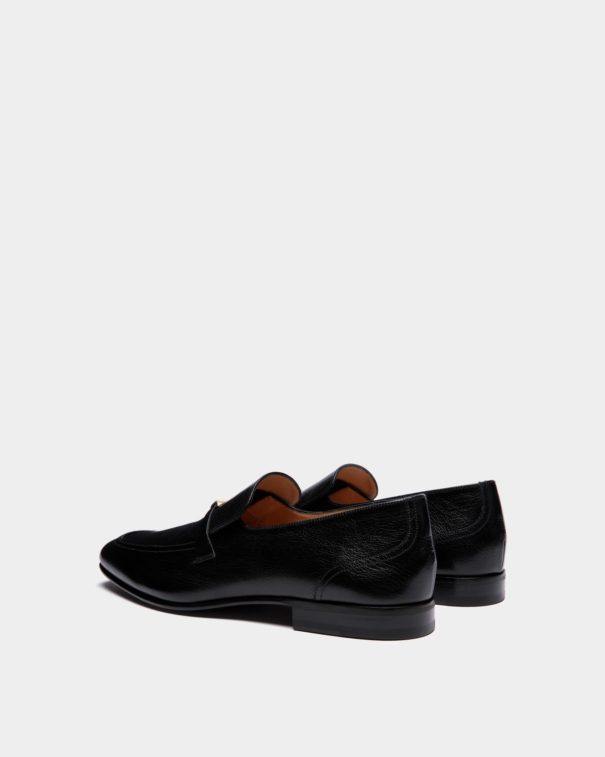 Bally Global - Suisse Loafer In Black Grained Leather - Black
