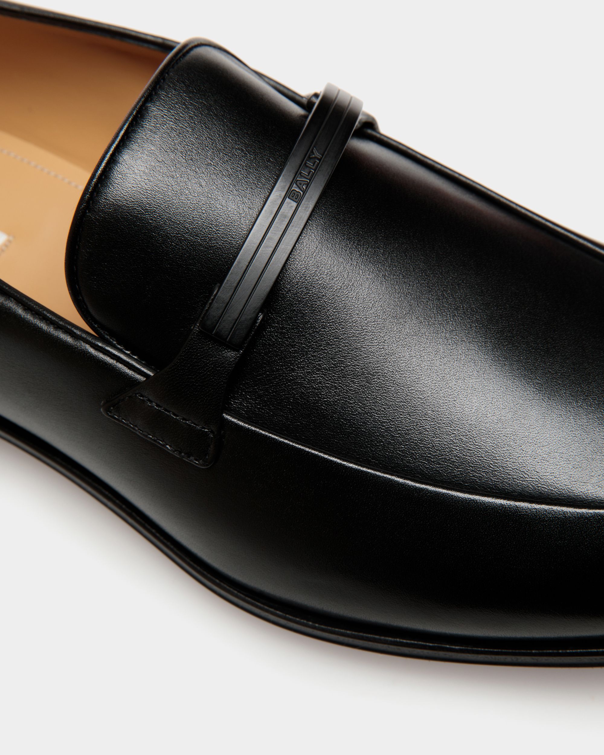 Bally Global - Westminster Loafer In Black Leather - Noir
