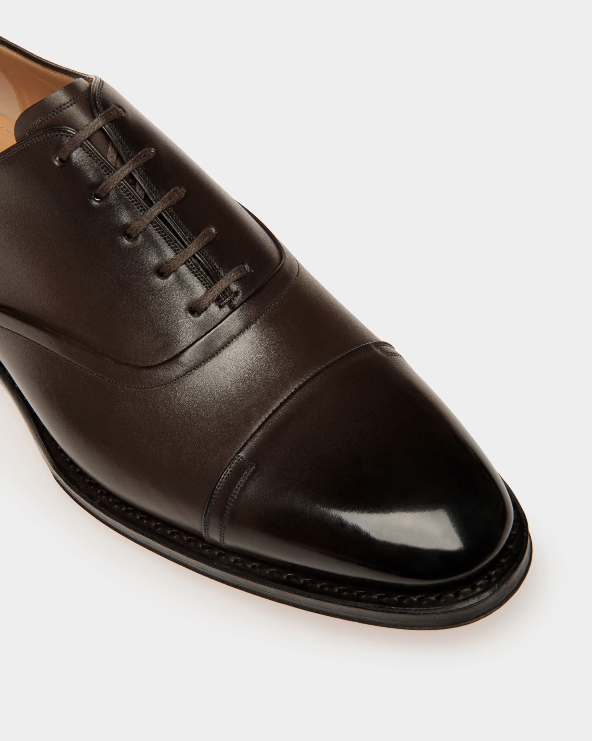 Bally Global - Scribe Un Oxford in Ebony Leather - Brown