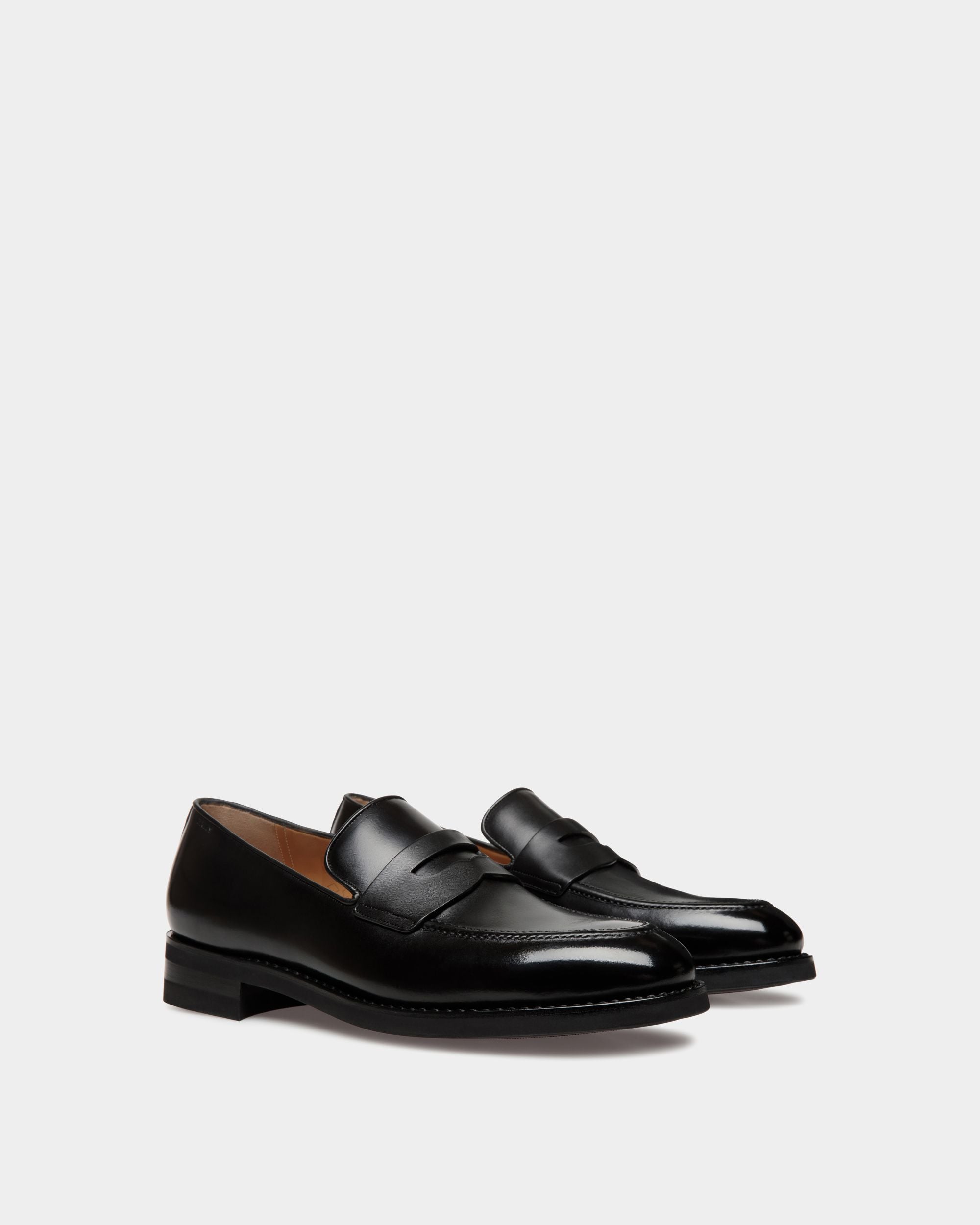 Bally Global - Scribe Un Loafer In Black Leather - Black