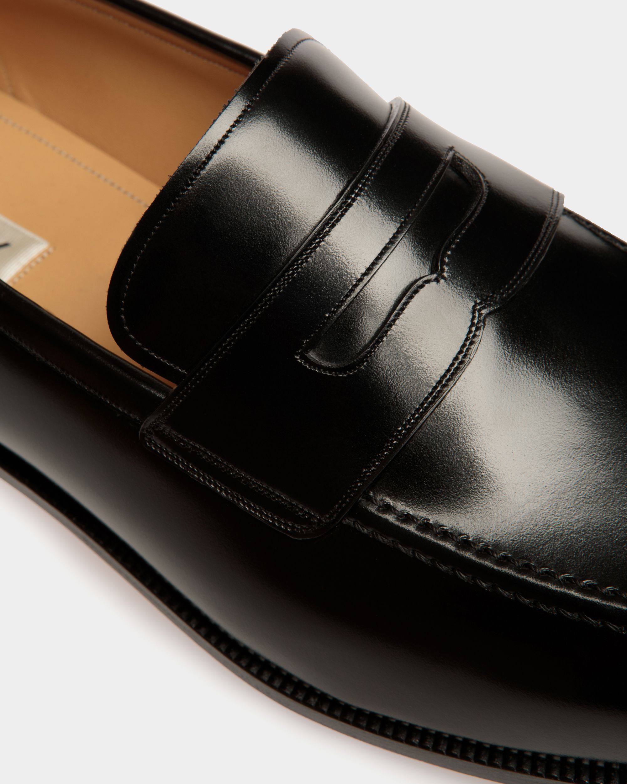 Bally Global - Carl Loafer in Black Leather - Black