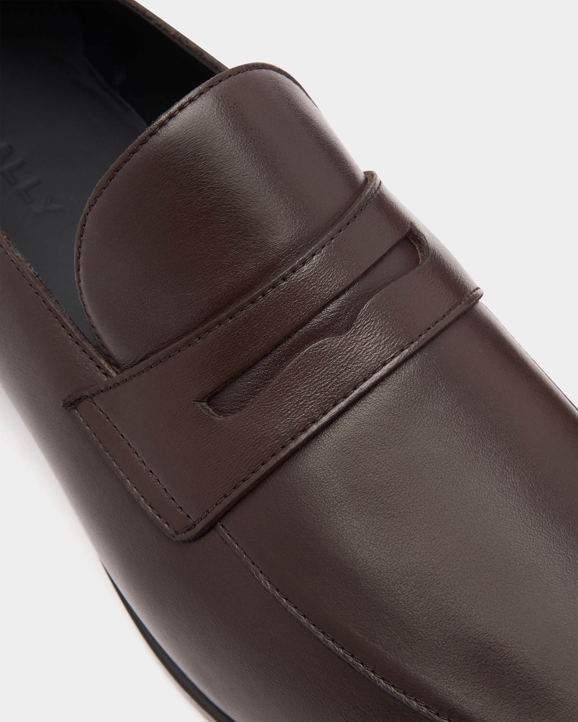 Bally Global - Onizy Loafer in Brown Leather - Brown