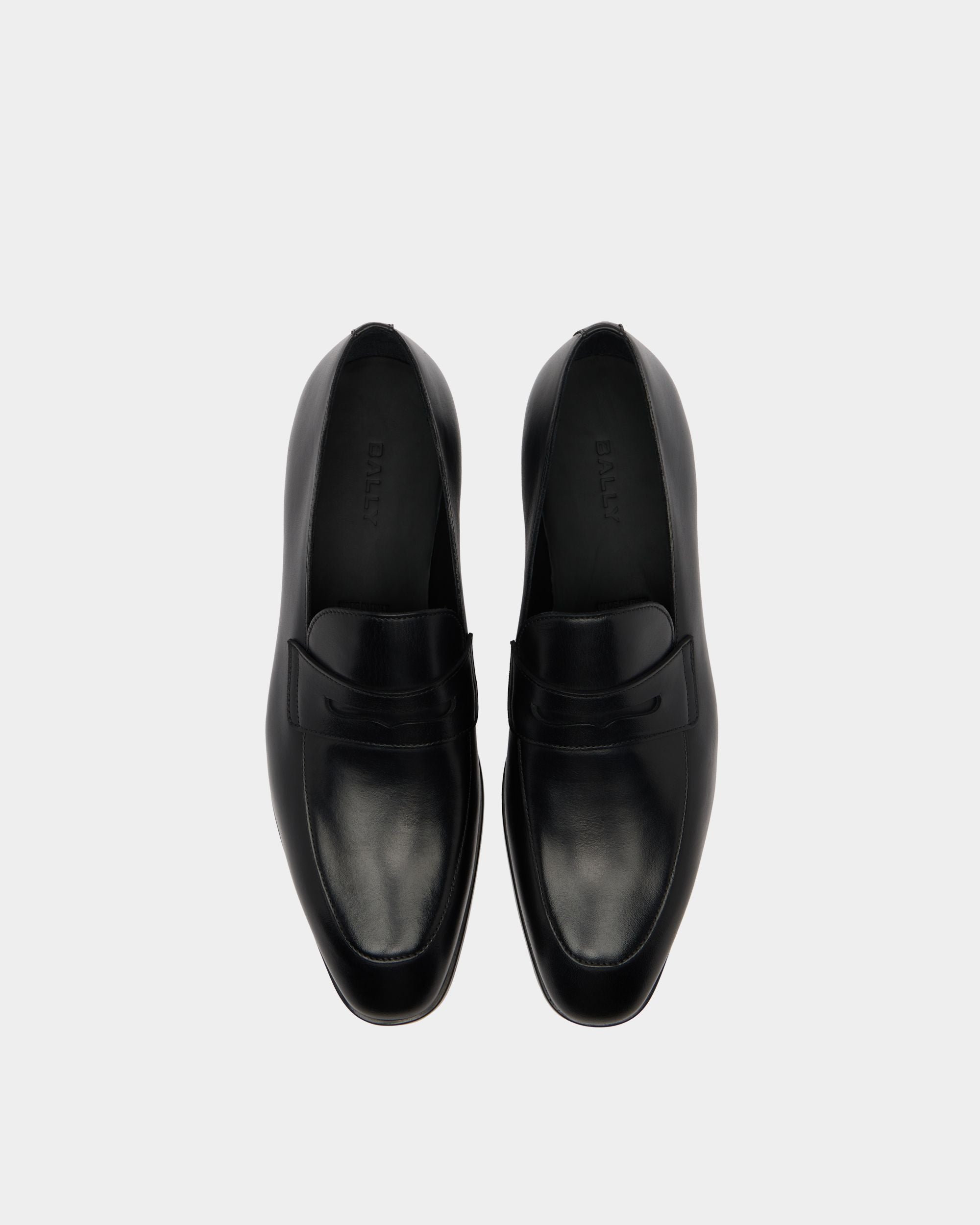 Bally Global - Onizy Loafer in Black Leather - Black