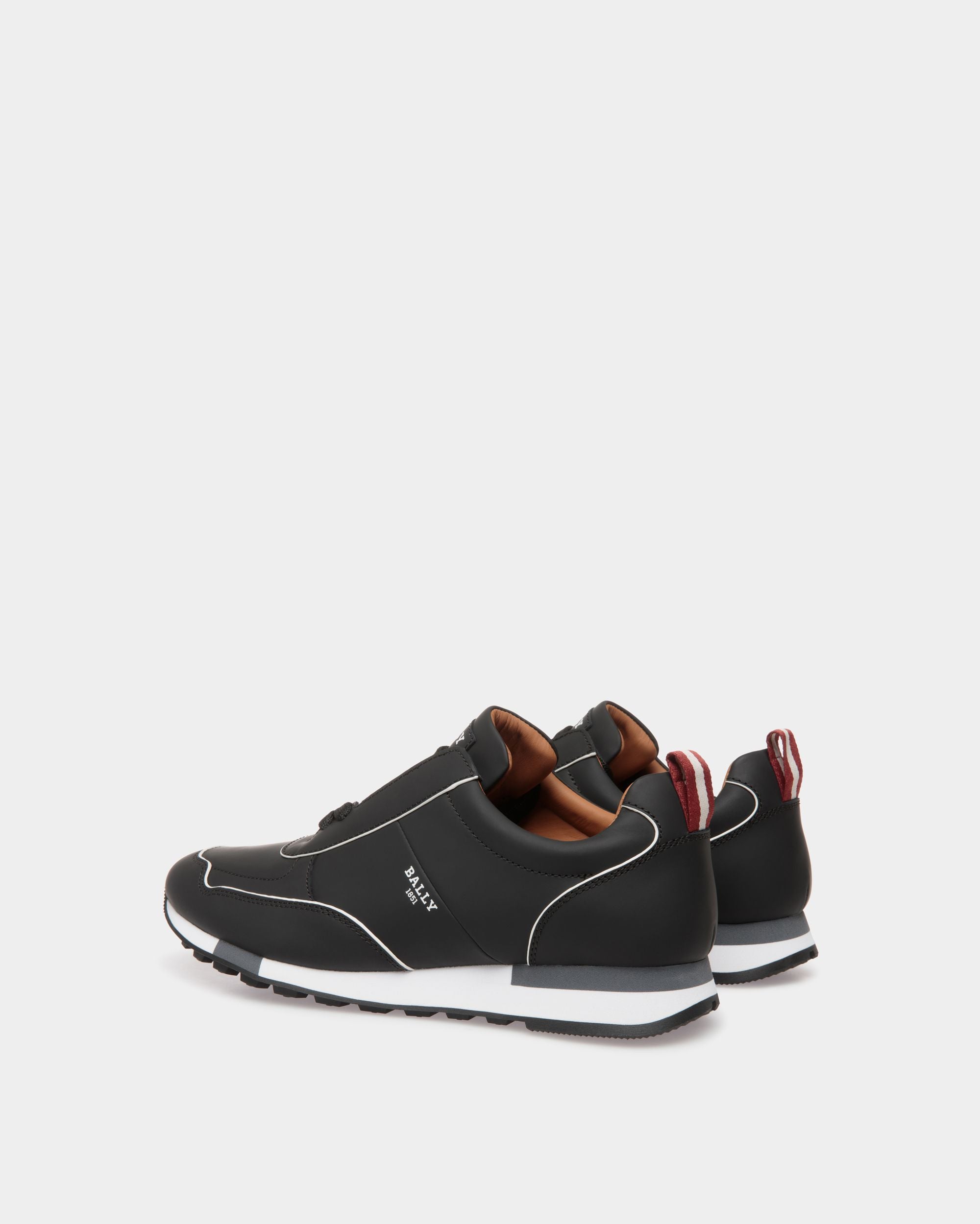 Bally Global - Sneaker In Black Leather - Black
