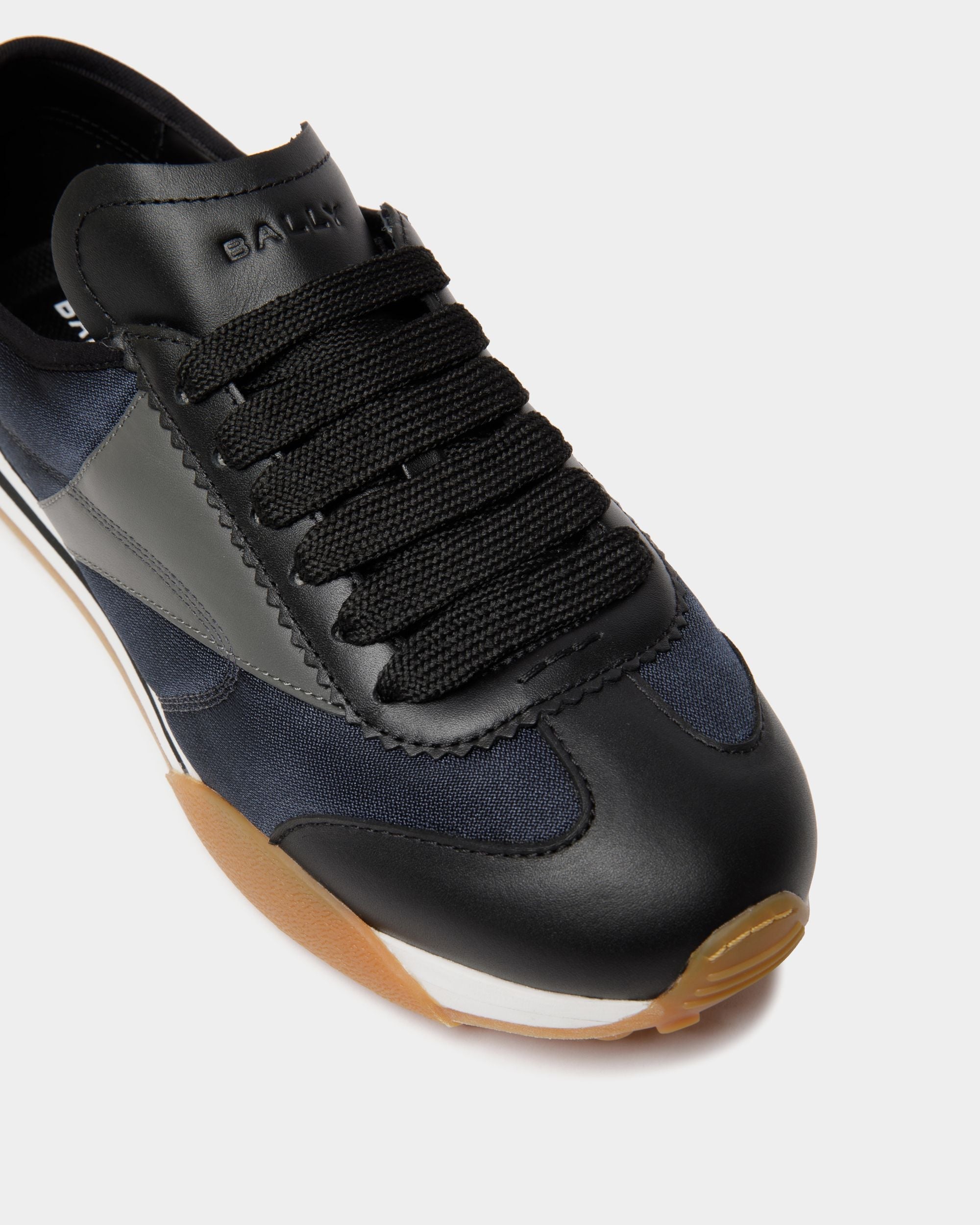 Bally Global - Zapatilla Sussex En Cuero Negro, Cuero Navy Blue y Tela - Multicolor