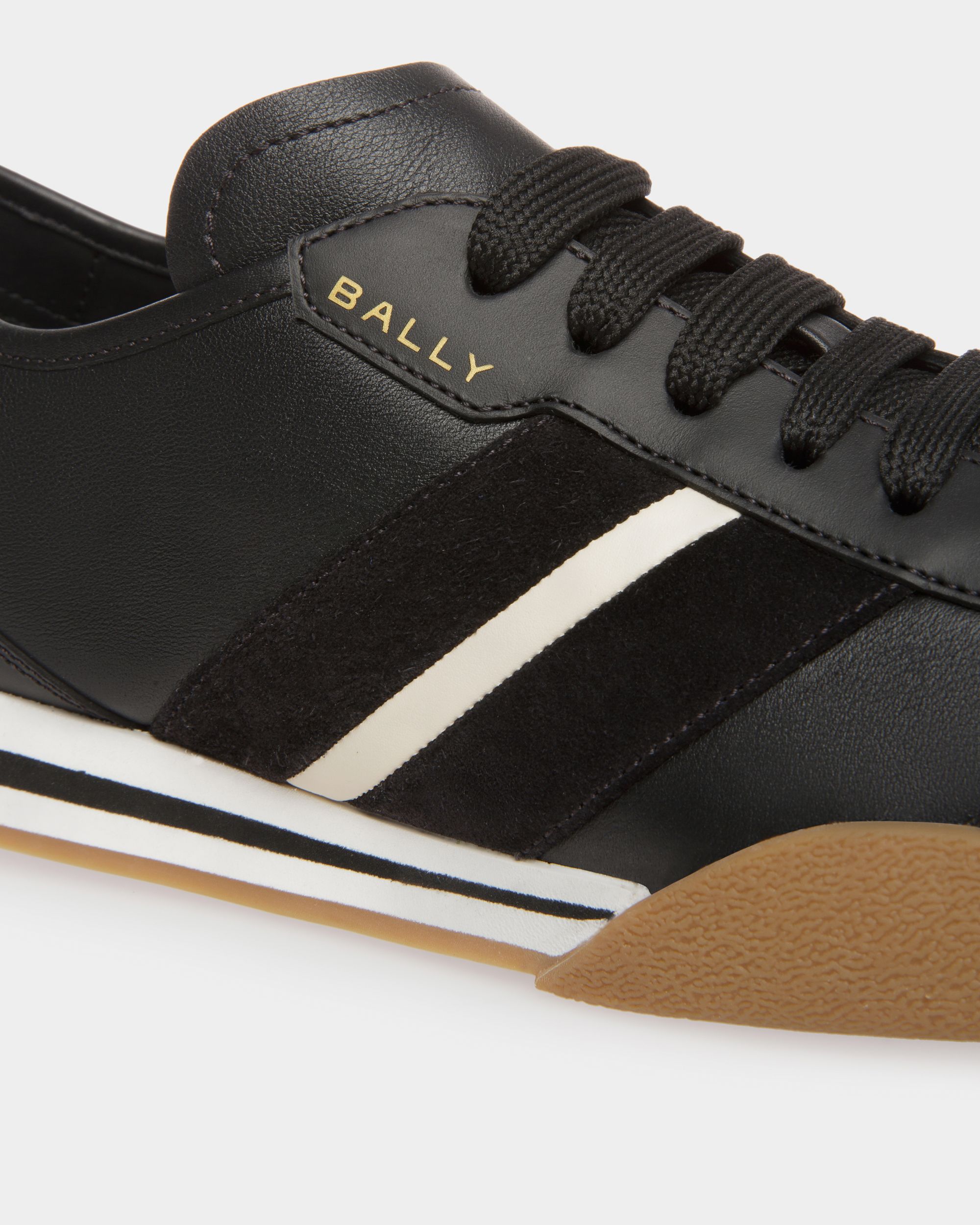 Bally Global - Zapatillas Sussex De Piel Negra, Hueso Y Rubí Oscuro - Negro