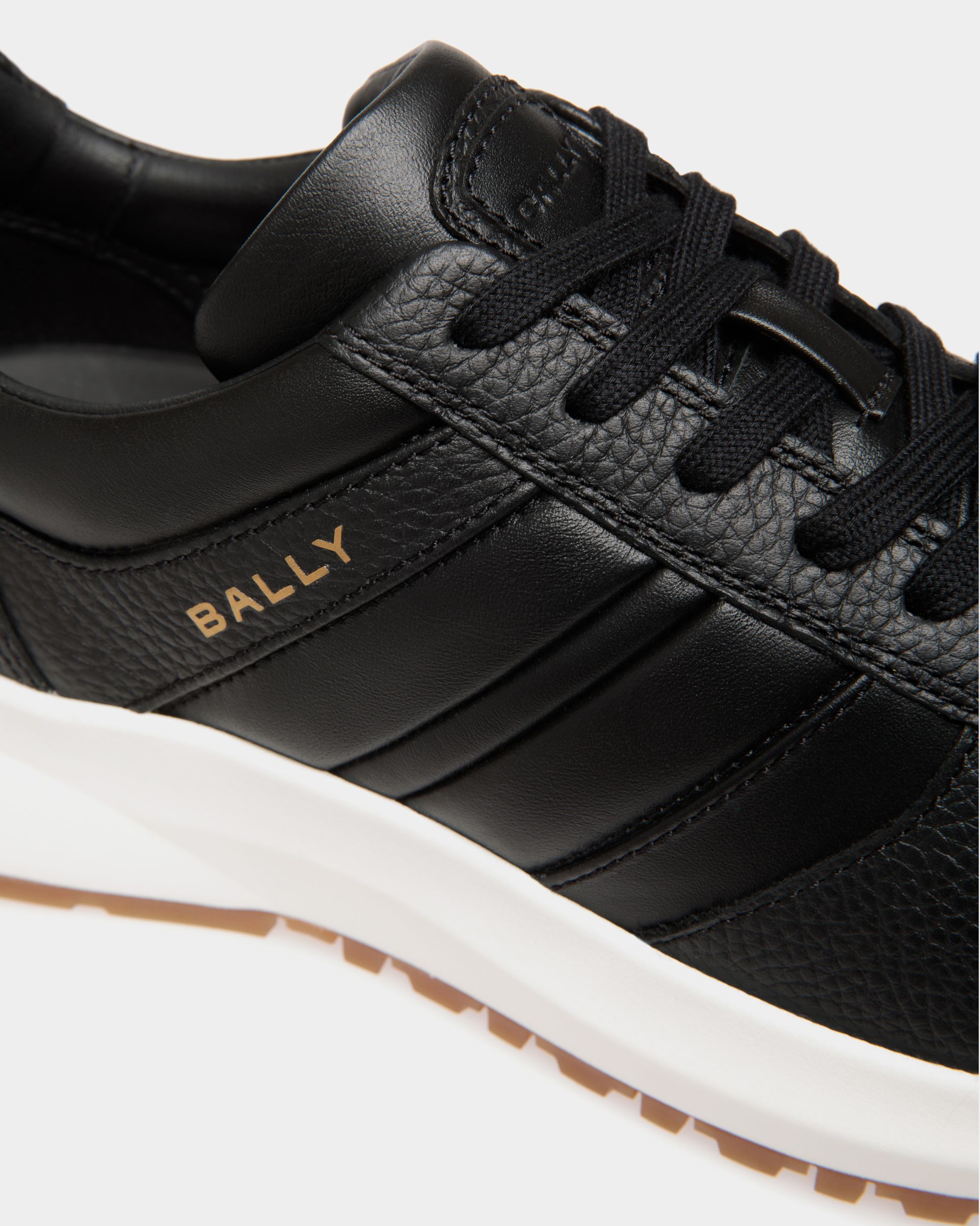 Bally Global - Outline Sneaker In Black Leather - Black