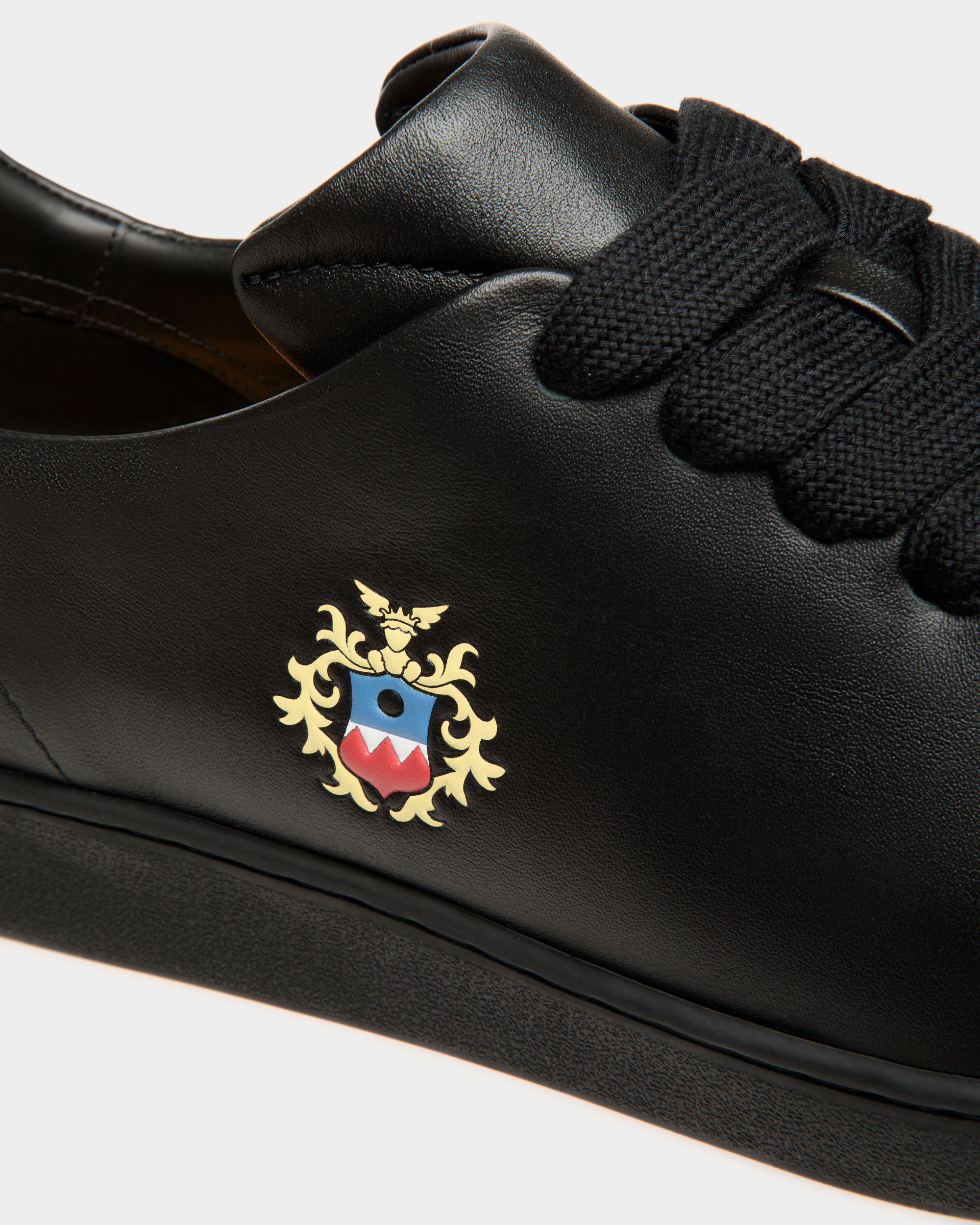 Bally Global - Adrien Brody Travel Collection Sneaker In Black Leather - Noir