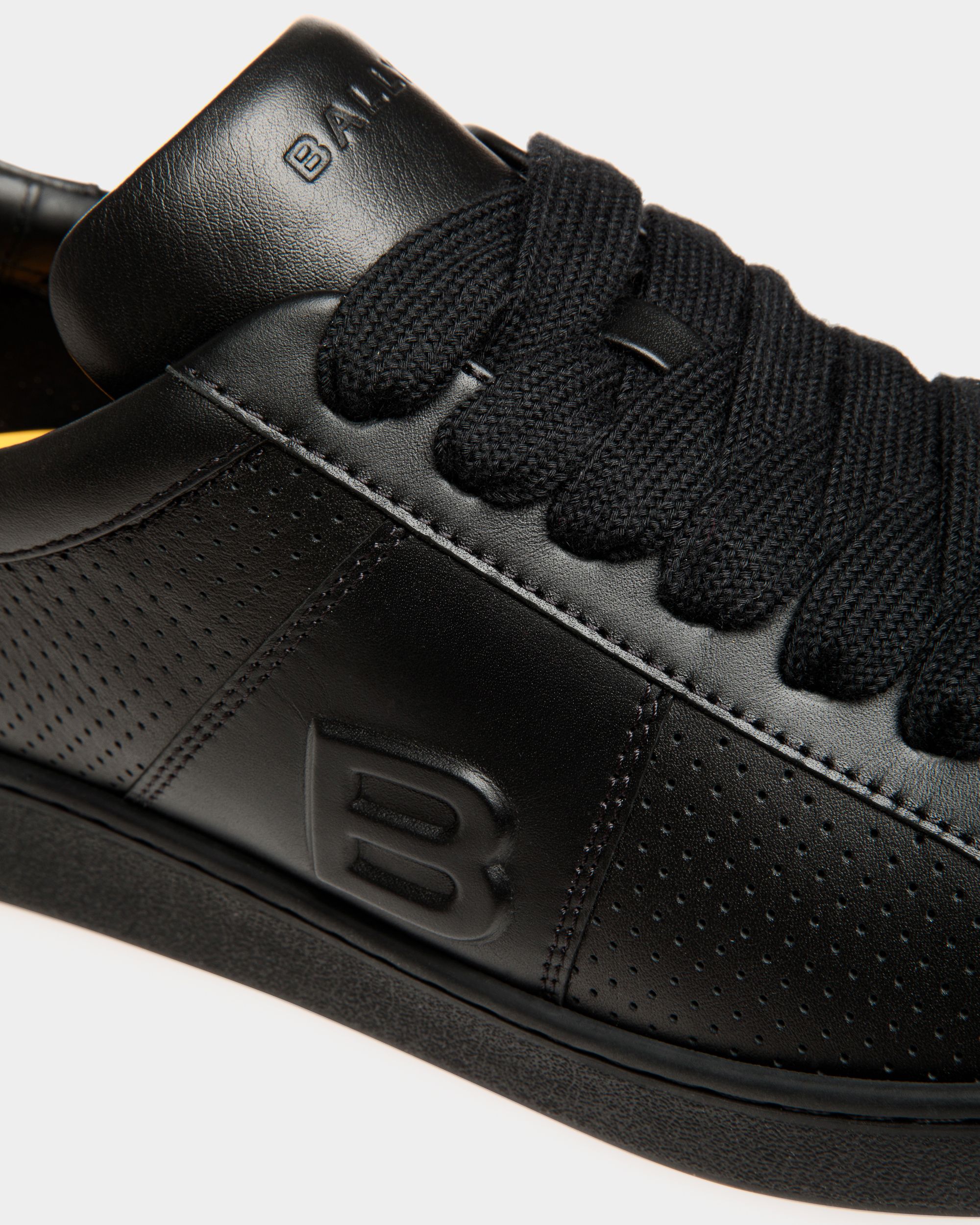 Bally Global - Sneaker Collection Voyage Adrien Brody En Cuir Noir - Noir