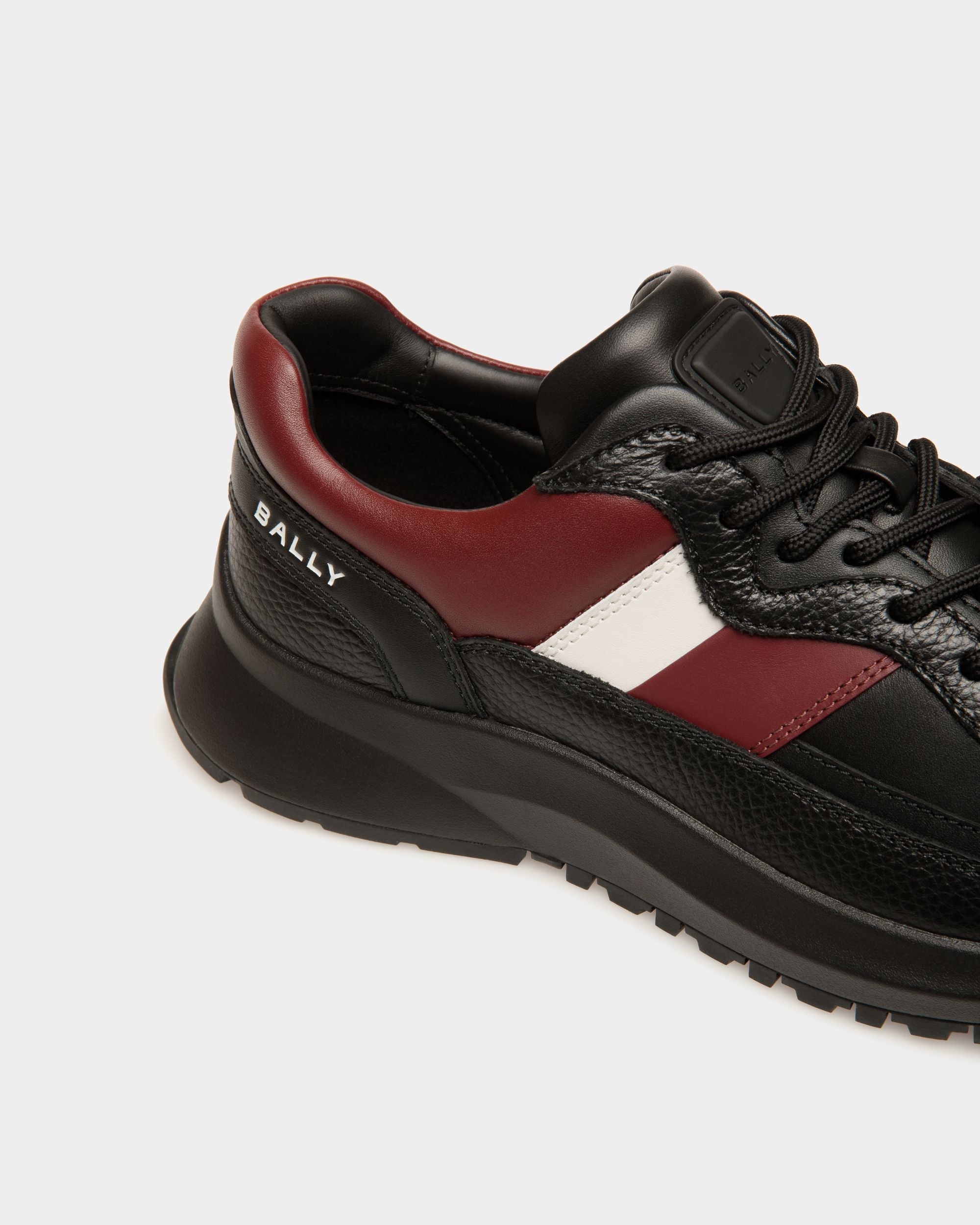 Bally Global - Sneaker Outline En Cuir Noir Et Heritage Red - Noir
