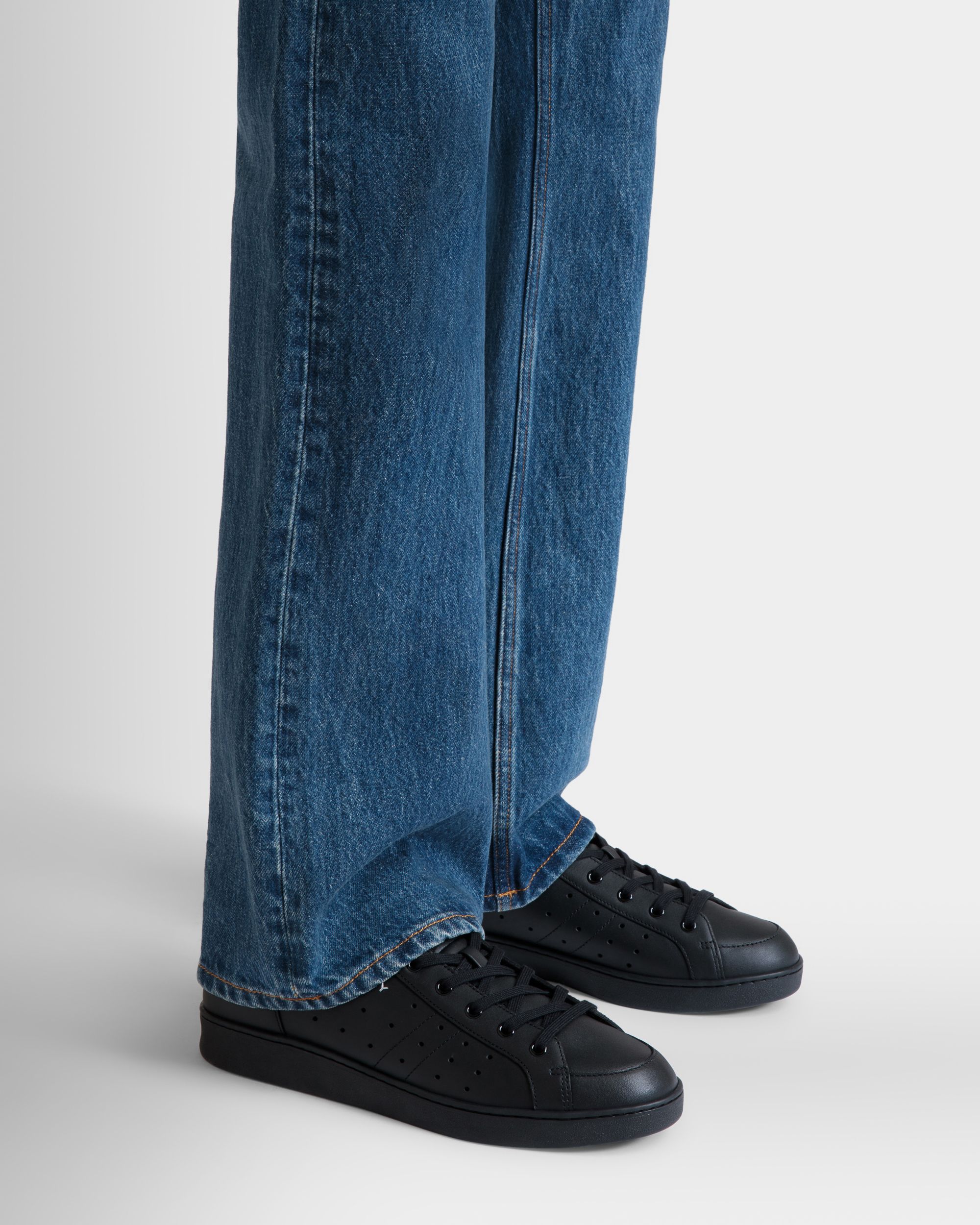 Bally Global - Tennis Sneaker in Black Leather - Black