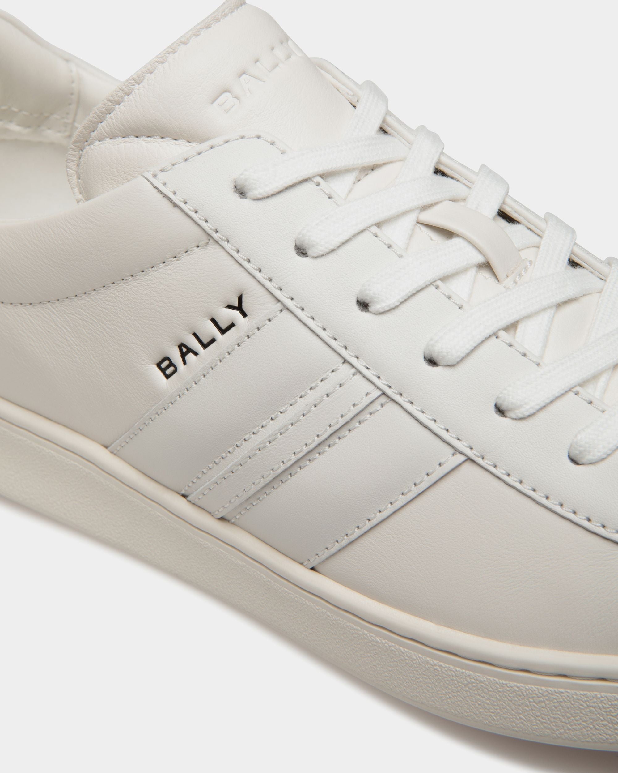 Bally Global - Tennis Sneaker In White Leather - White
