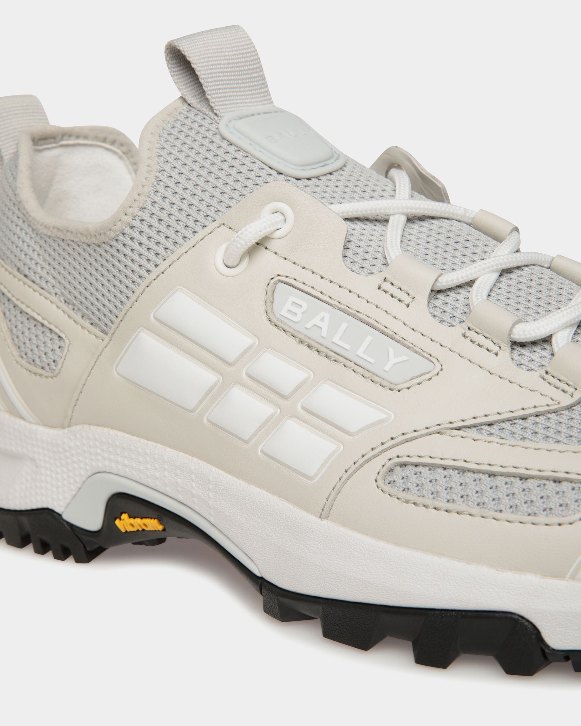 Bally Global - Faster Sneaker in Dusty White Knit - Blanc