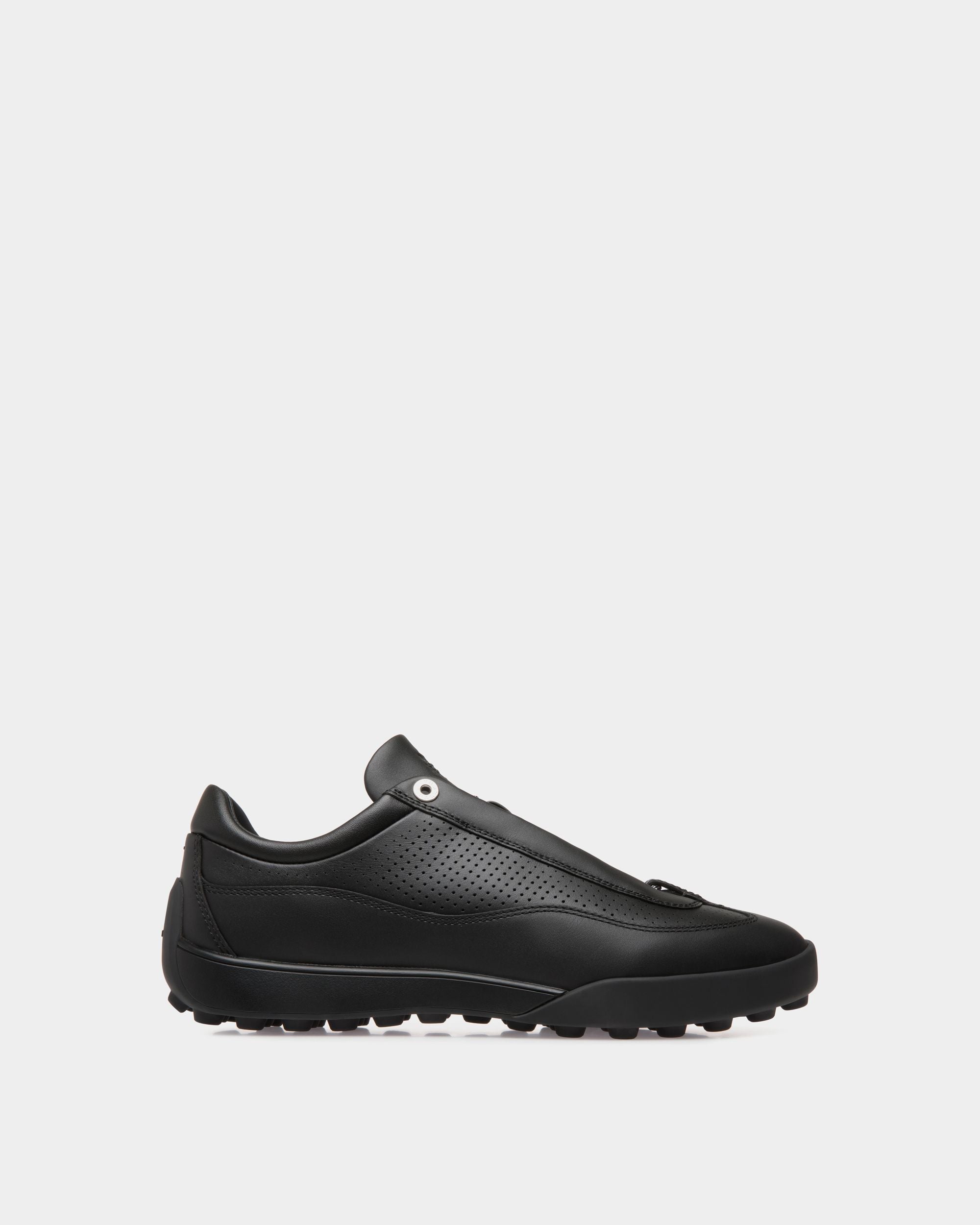 Bally Global - Manto Runner Sneaker in Black Leather - Black