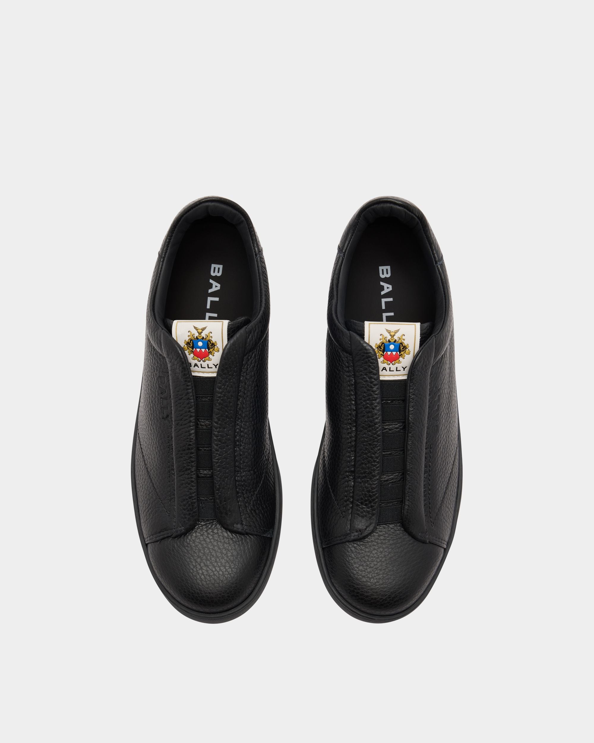 Bally Global - Retro Crest Sneaker in Black Grained Leather - Black