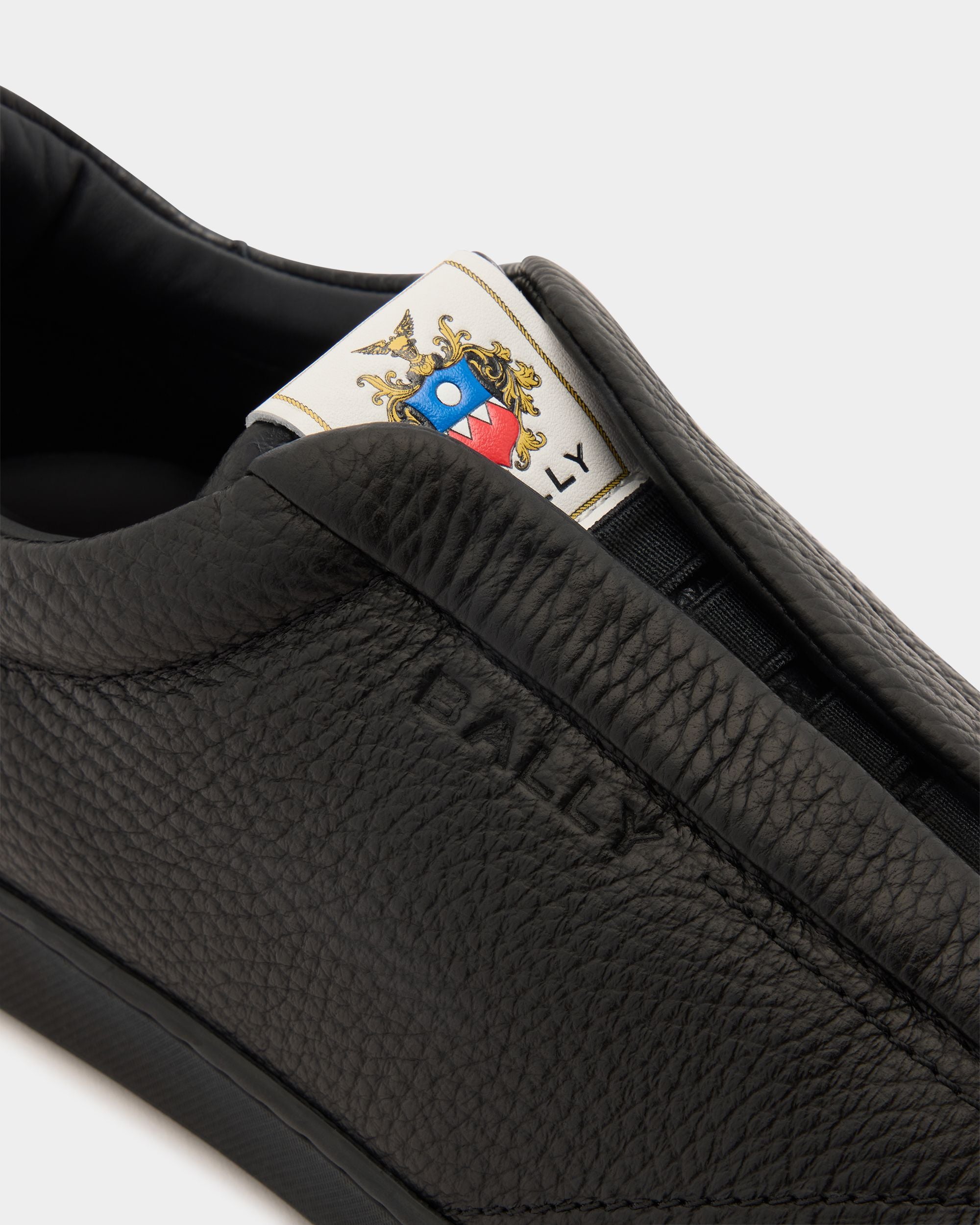 Bally Global - Retro Crest Sneaker in Black Grained Leather - Black