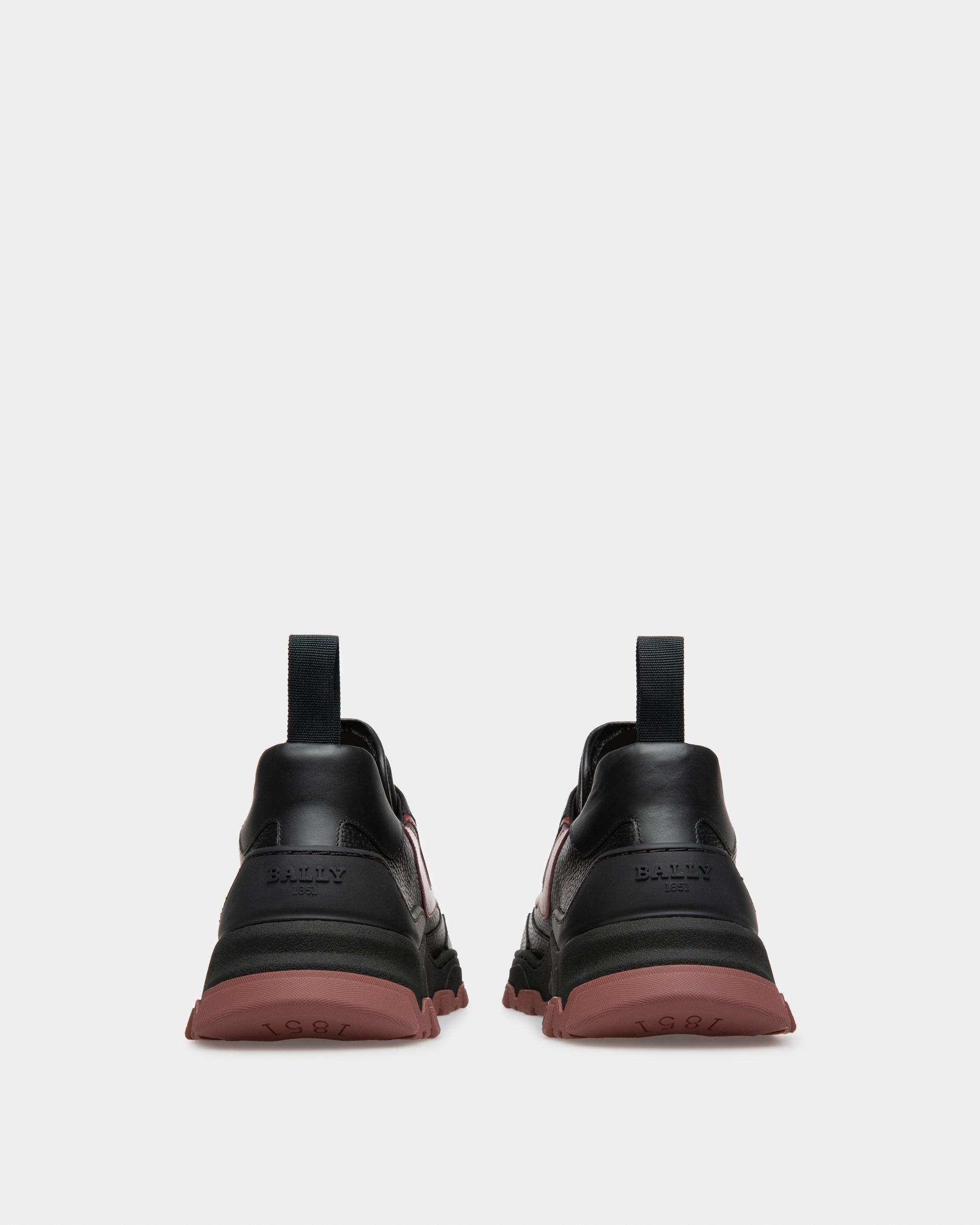 Bally Global - Holden Zapatillas En Piel Y Tela De Color Blanco Y Rojo Heritage - Negro
