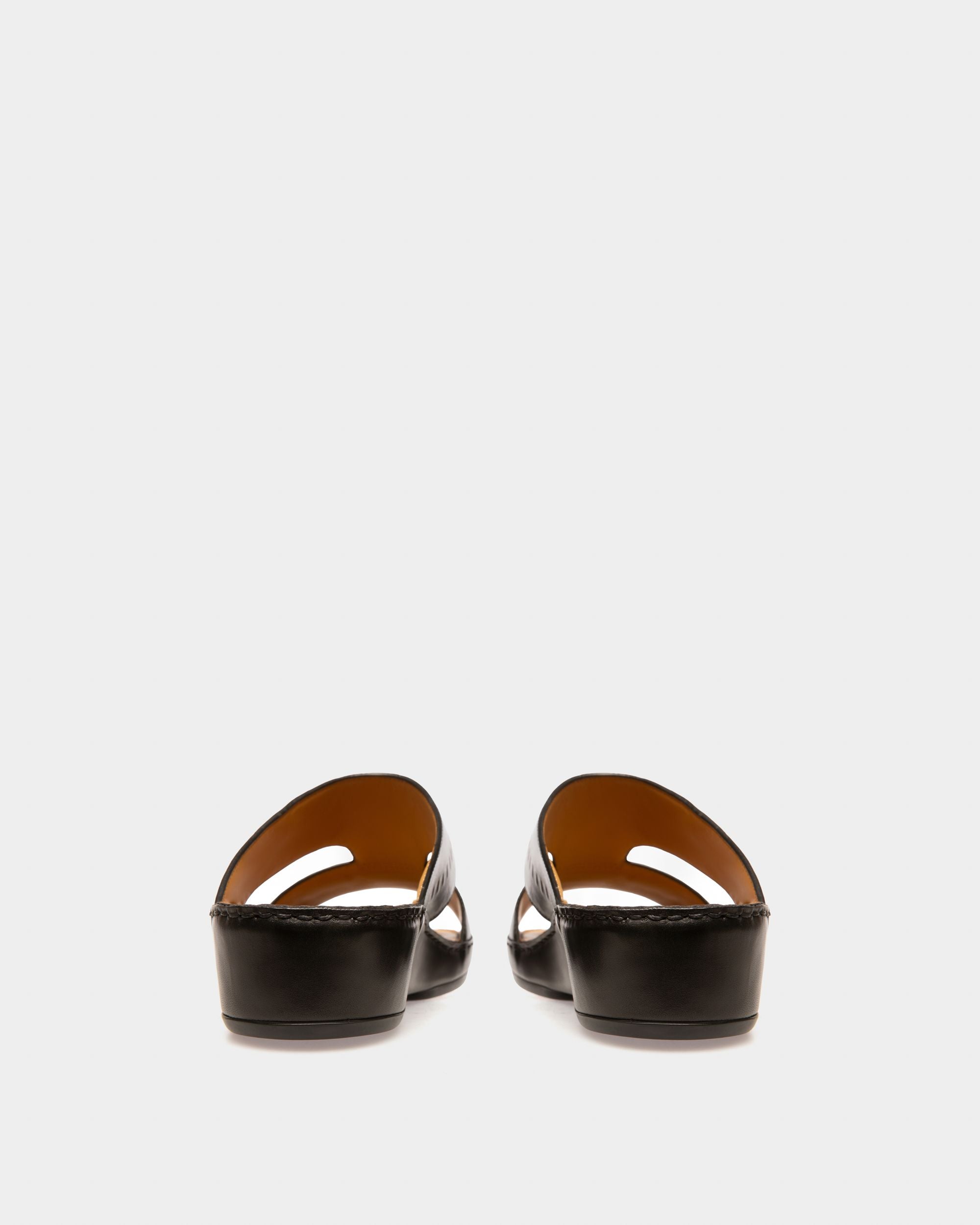 Bally Global - Hassan Sandal In Black Leather - Black