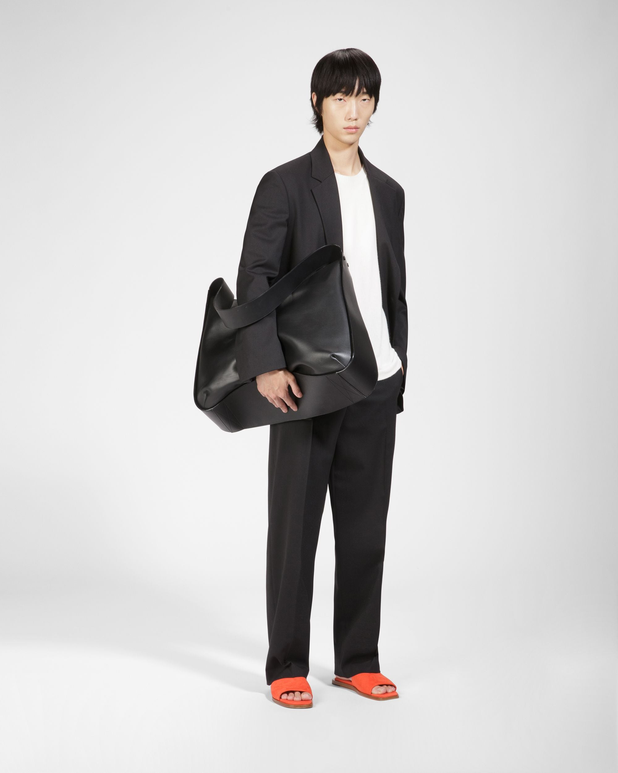 Bally Global - Wool Mix Trousers In Black - Black