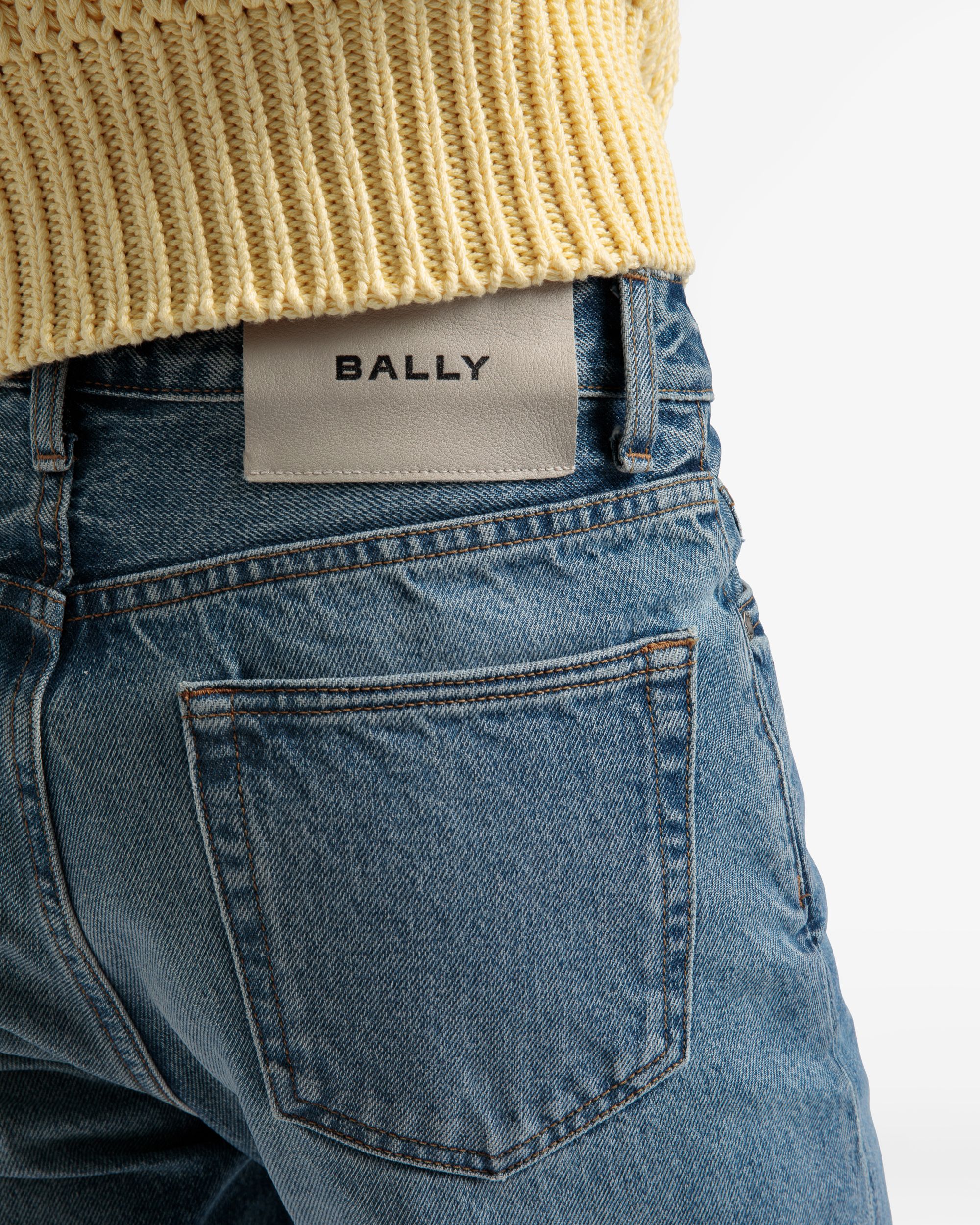 Bally Global - Pantalones Rectos De Denim Azul - Azul
