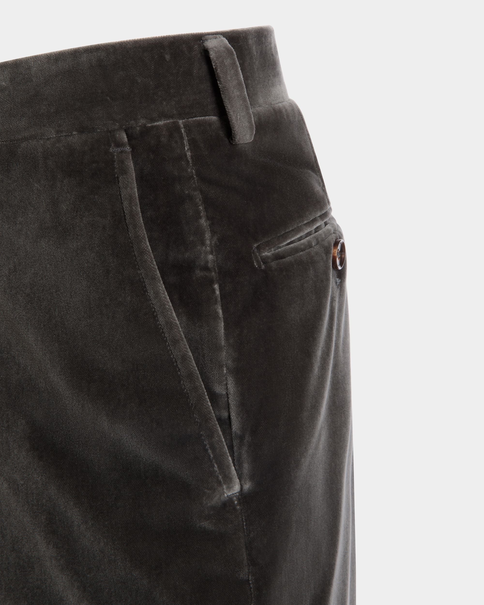Bally Global - Pants in Grey Velvet - Grey