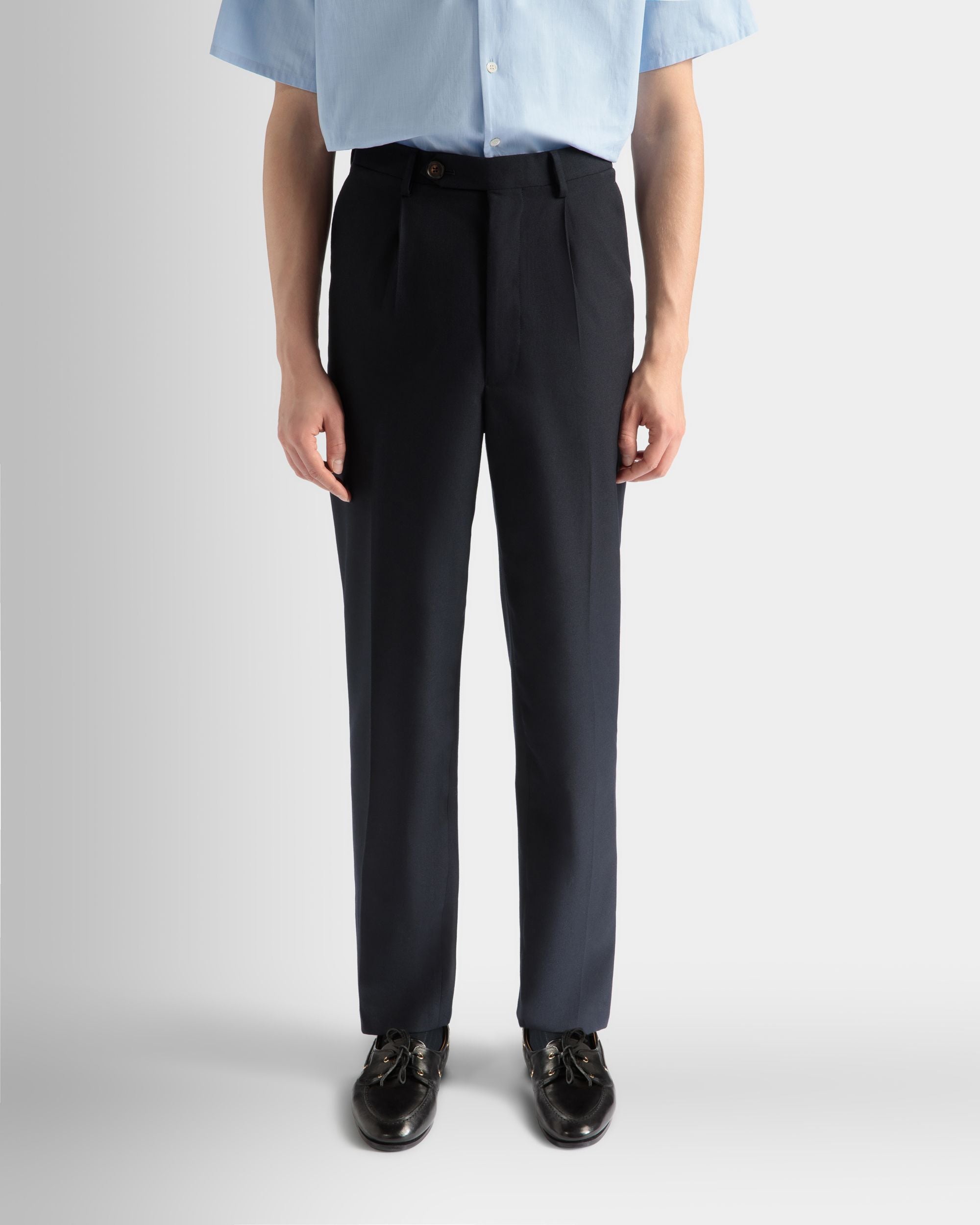 Bally Global - Pants in Navy Blue Wool Blend - Blue