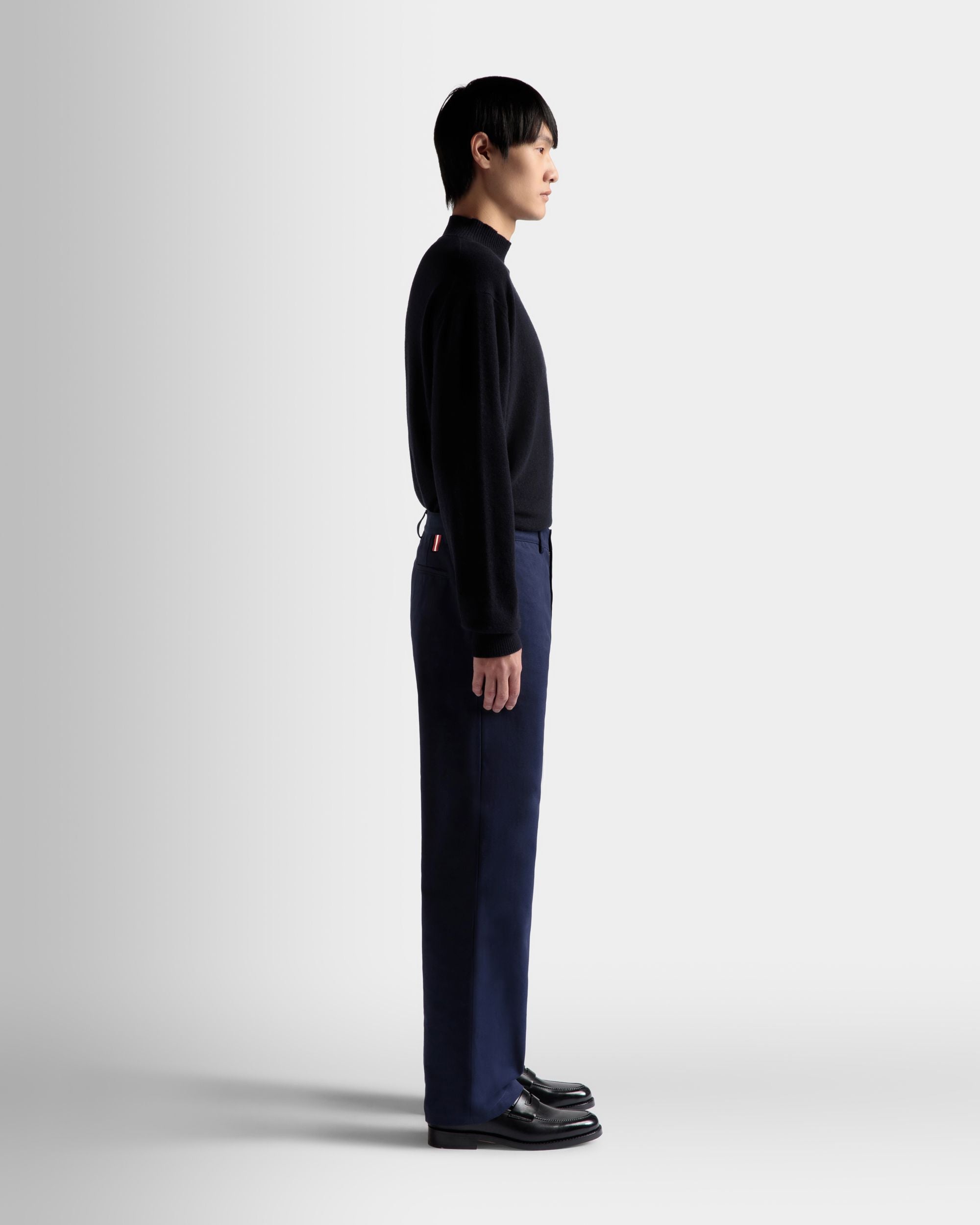 Bally Global - Pants in Dark Blue Cotton - Blue