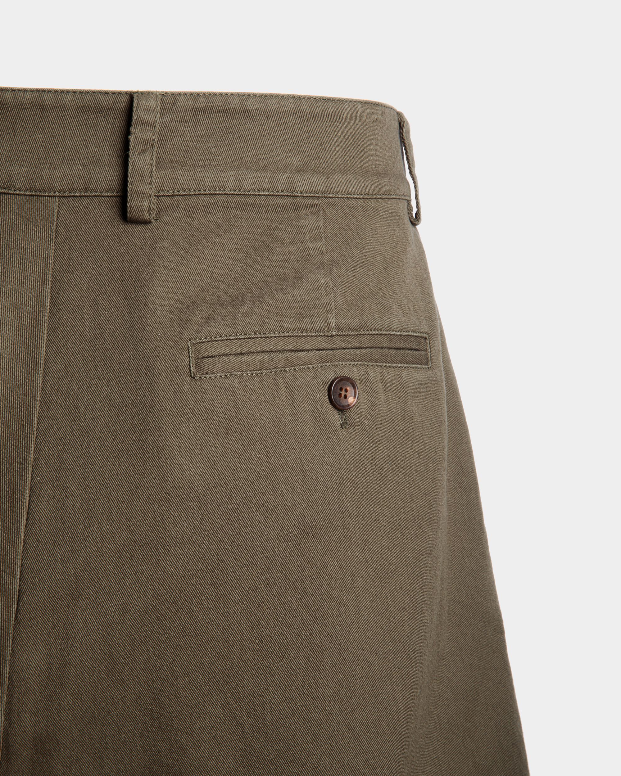 Bally Global - Adrien Brody Travel Collection Shorts In Military Green Cotton - Green