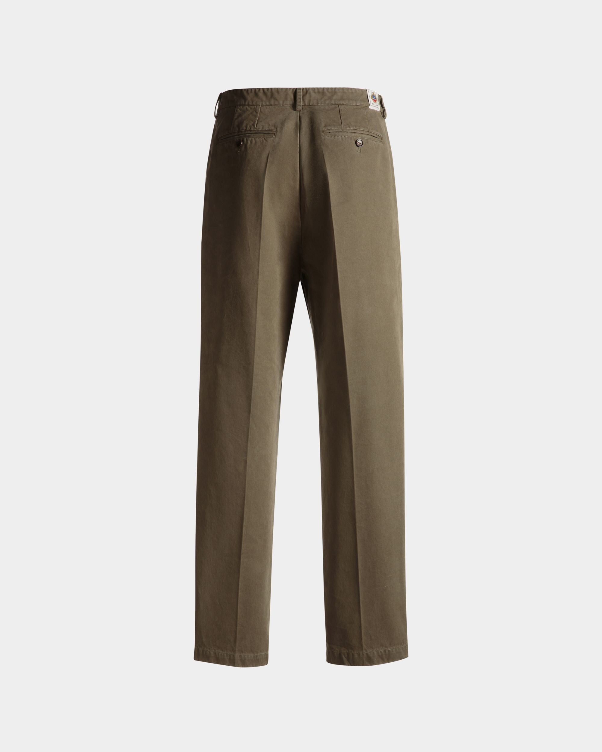 Bally Global - Regular Pleated Pants In Military Green Cotton - Green