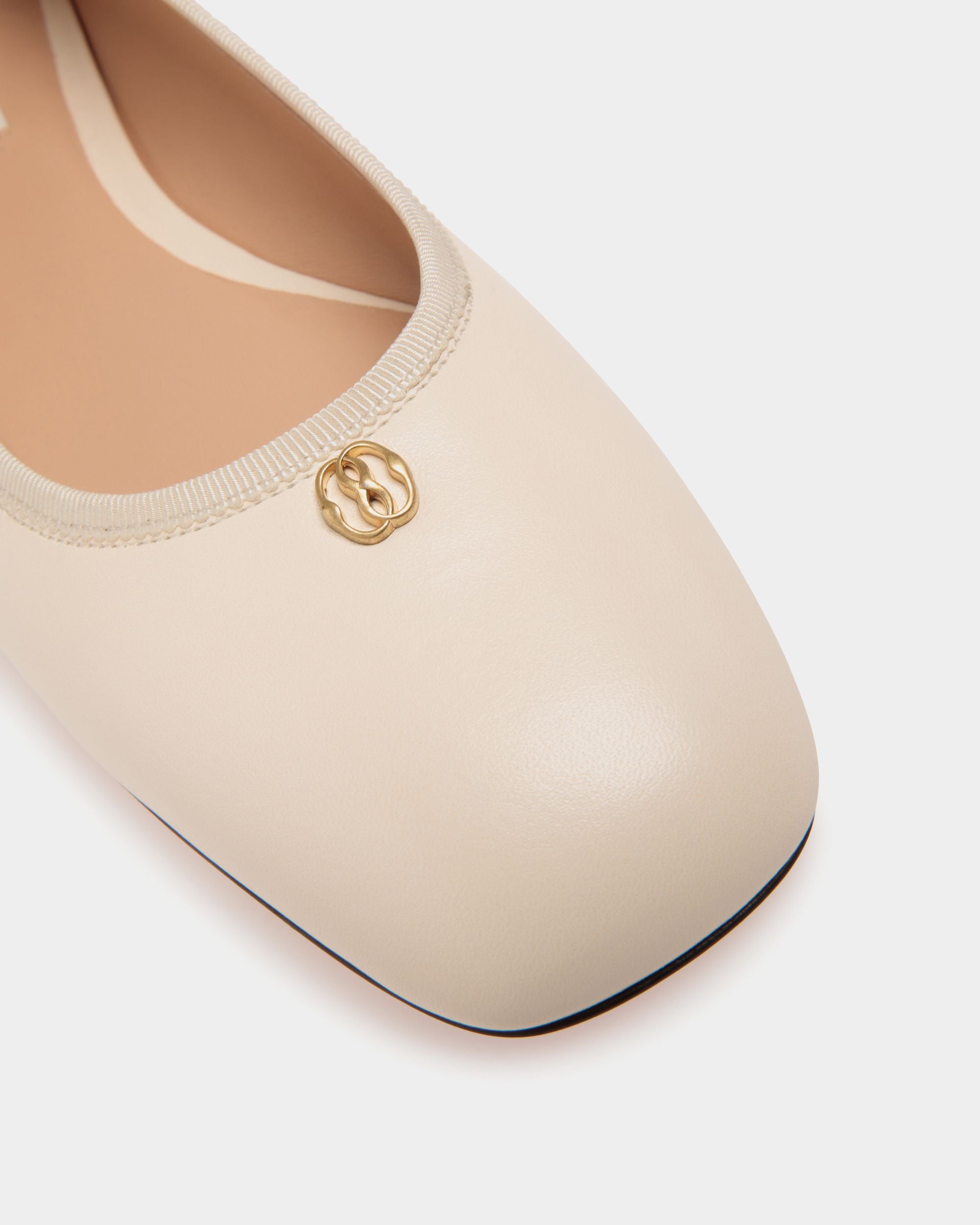 Bally Global - Ballyrina Ballerina in White Leather - White